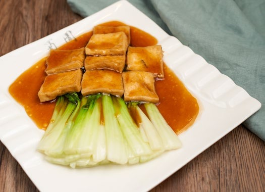 蚝油豆腐  Stir-fried Tofu in Oyster sauce