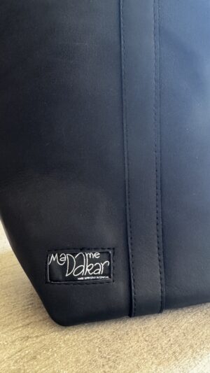 Sac en cuir souple noir modèle M XL Madame Dakar – vue 2