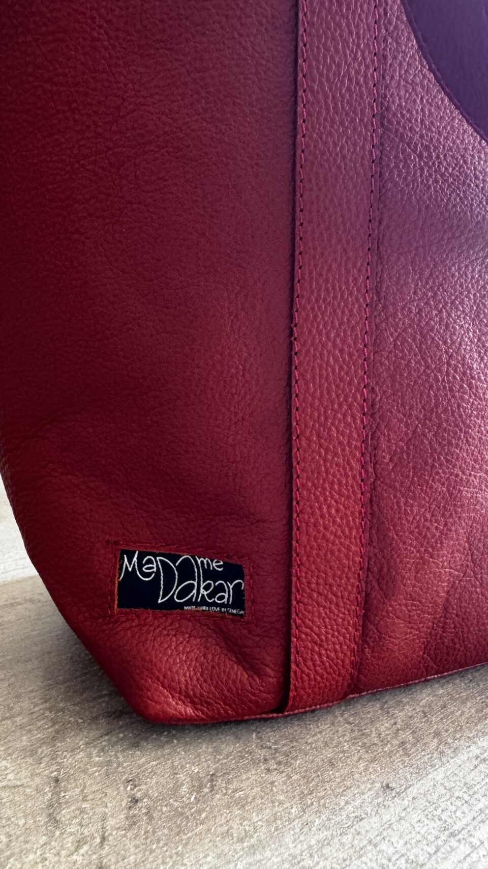 Sac en cuir souple rouge brique Madame Dakar – vue 2