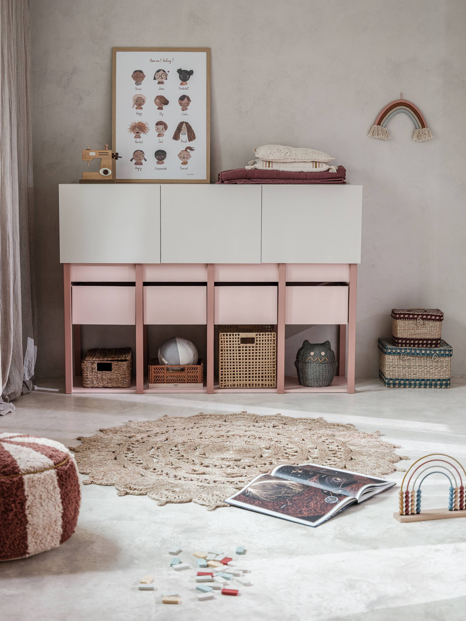 TWEENS Chest Of Drawers