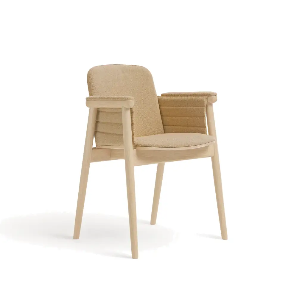 Butaca PROP – Asiento, respaldo y brazos tapizados – haya clara M07 [B-4398-M07]