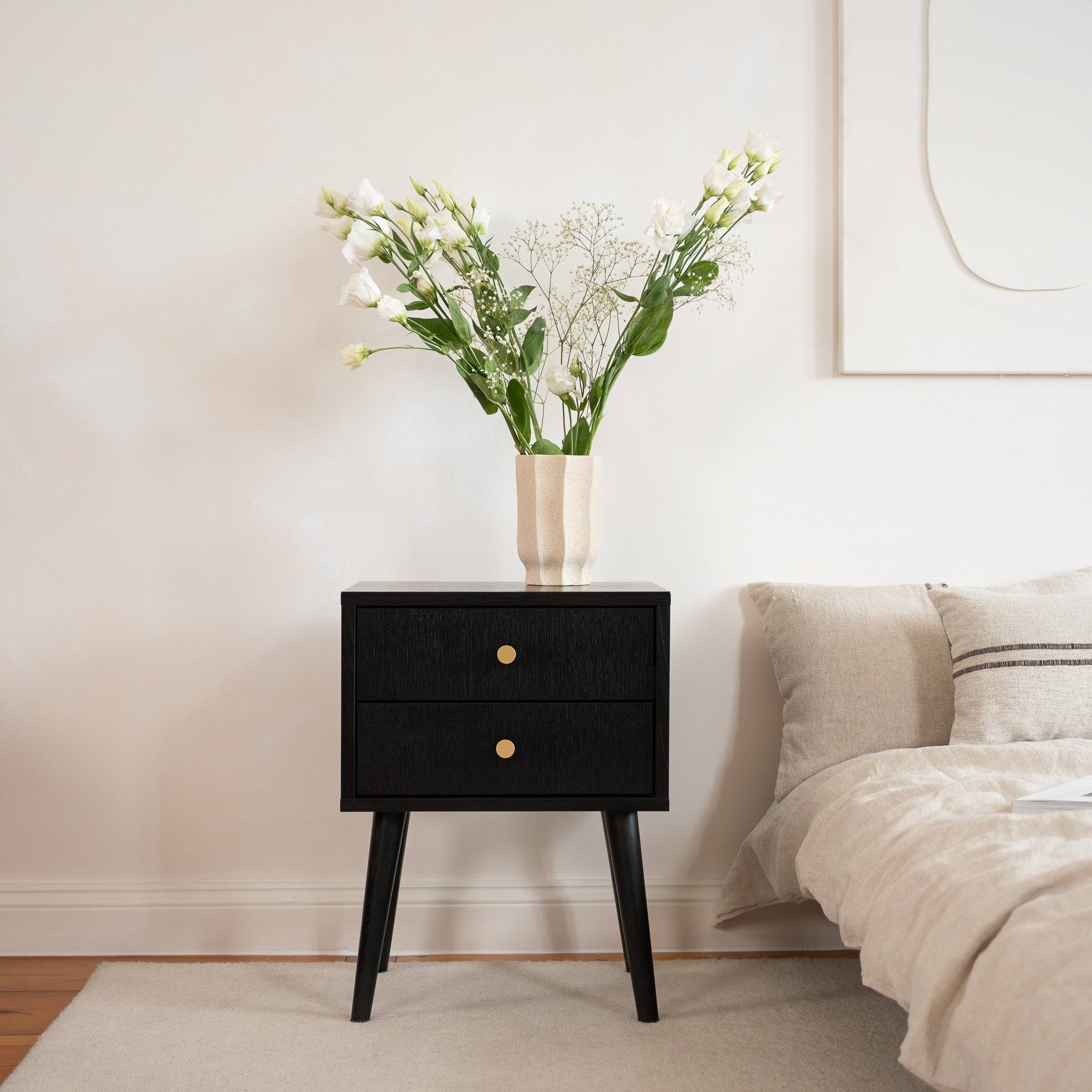 BLACKIE+ Nightstand