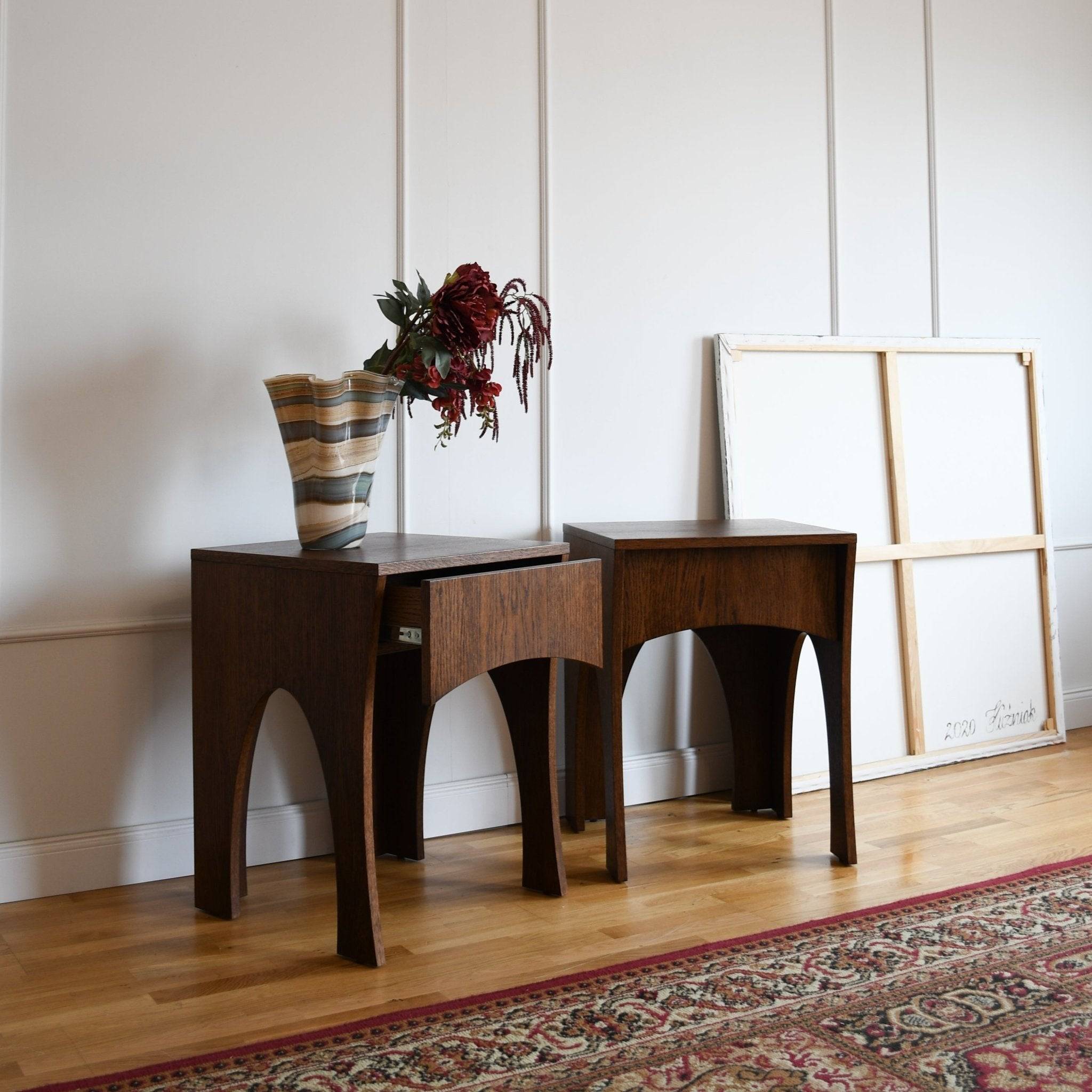CAPRICORN-Bedside-Table_7 (7)