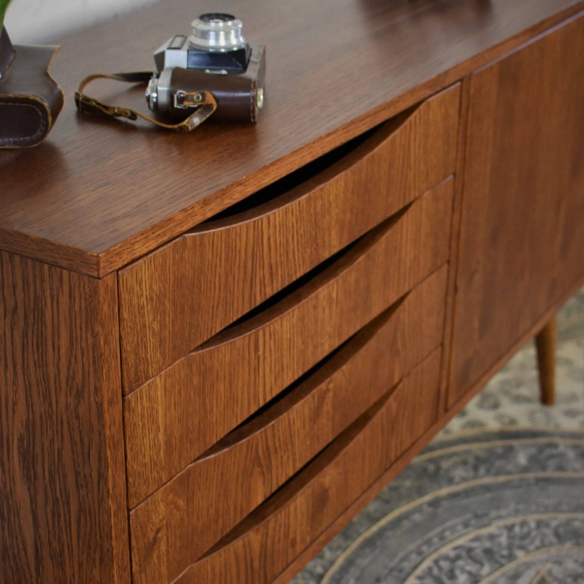 CLASSY-BROWN-MINI-Sideboard_9 (11)