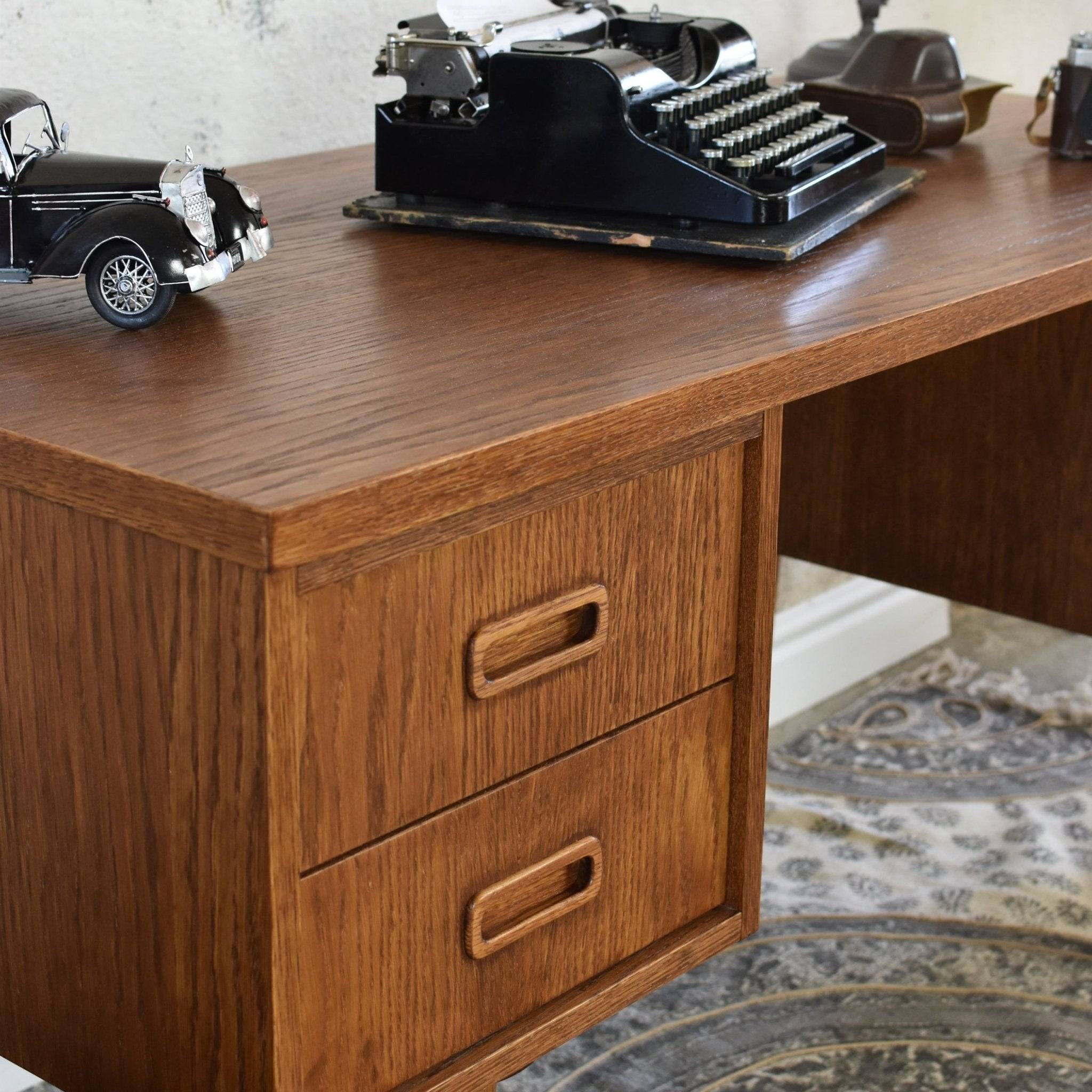 CLASSY-DESK_3 (5)
