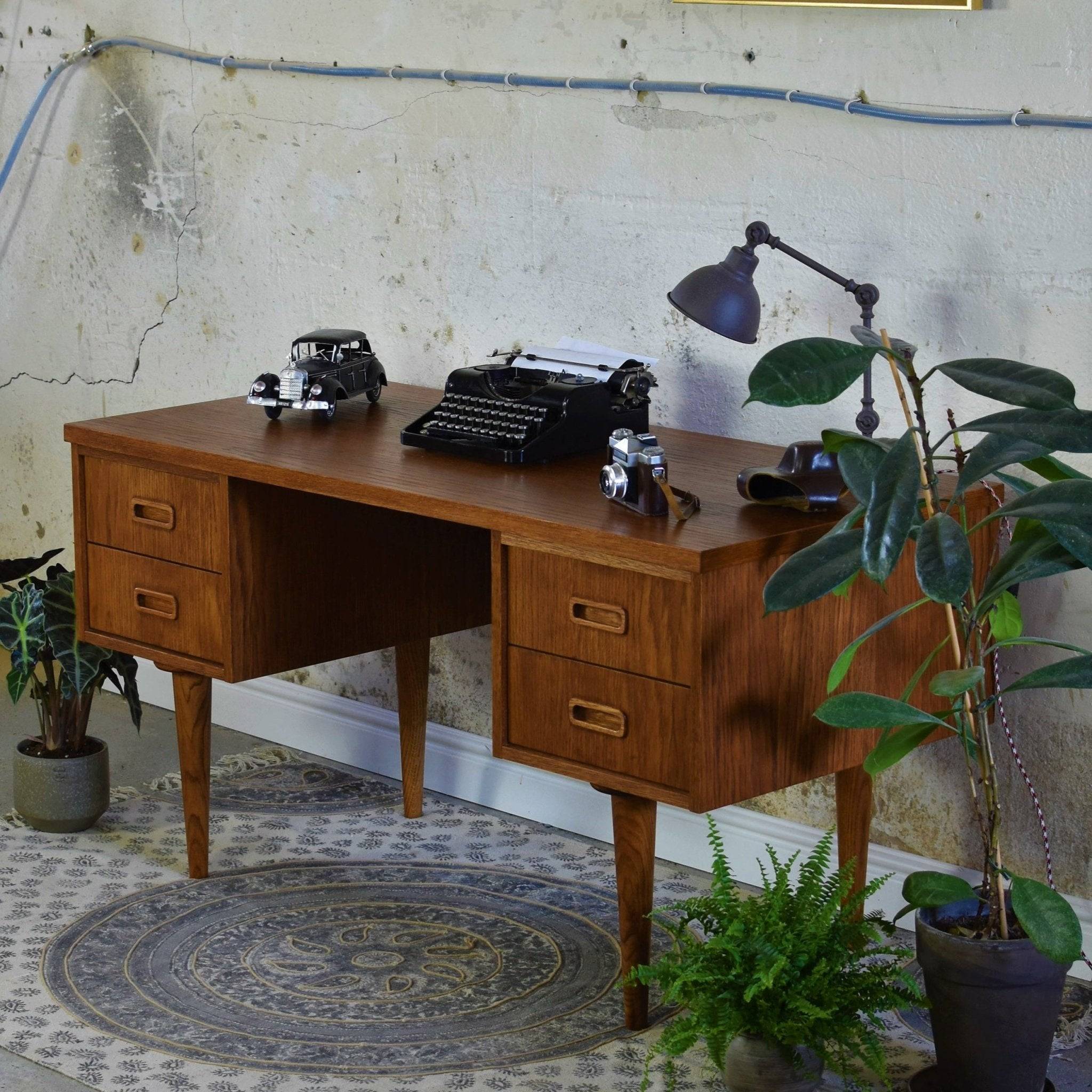 CLASSY-DESK_7 (7)