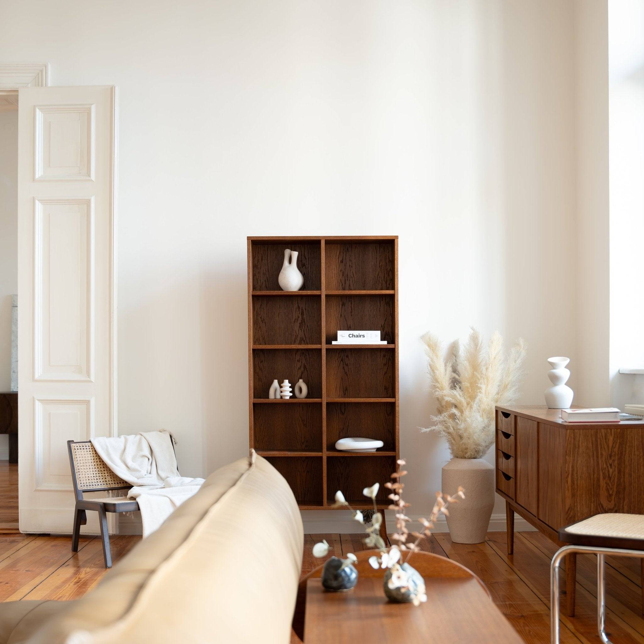 CLASSY-bookcase_1