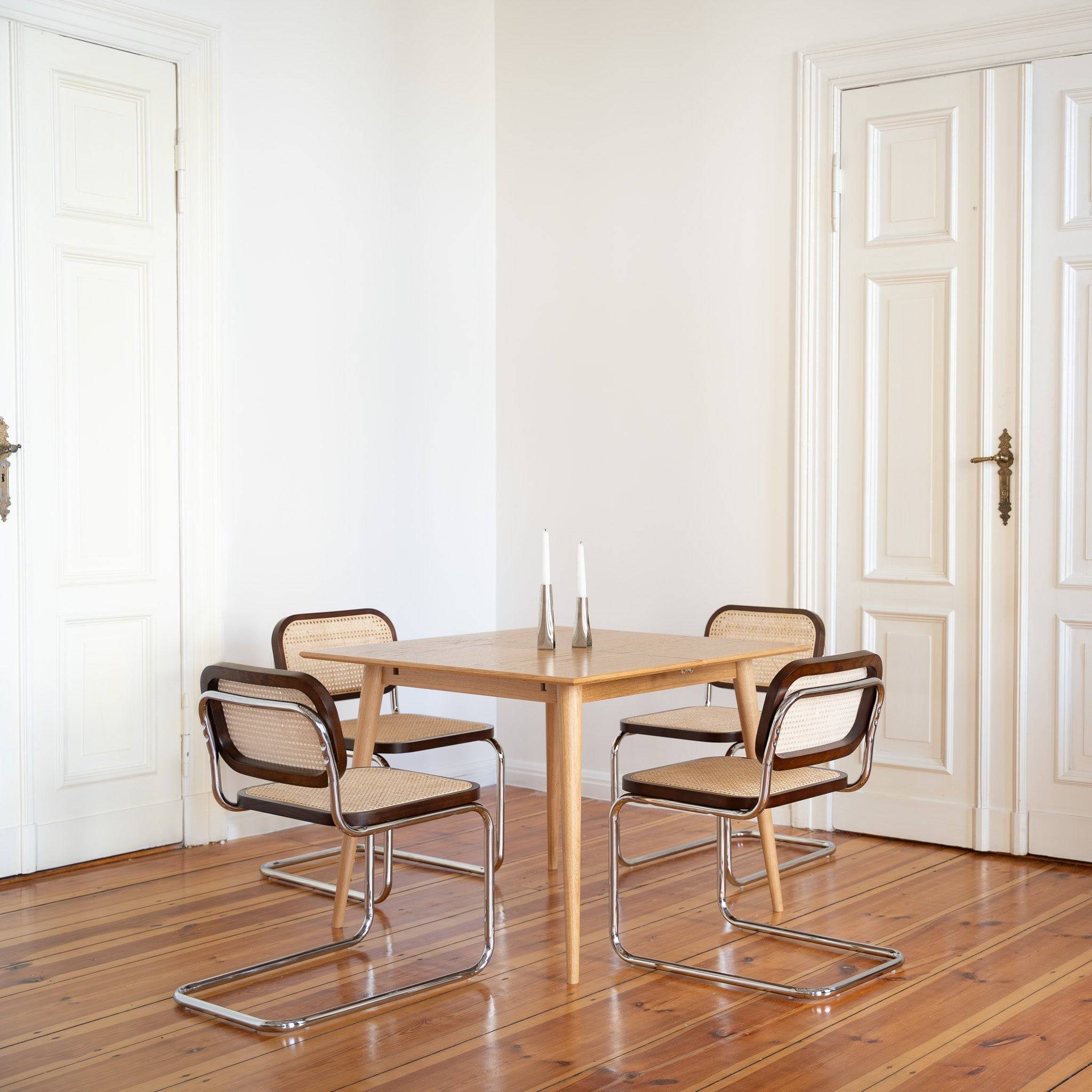 DANI-Table-–-Extendable_1 (2)