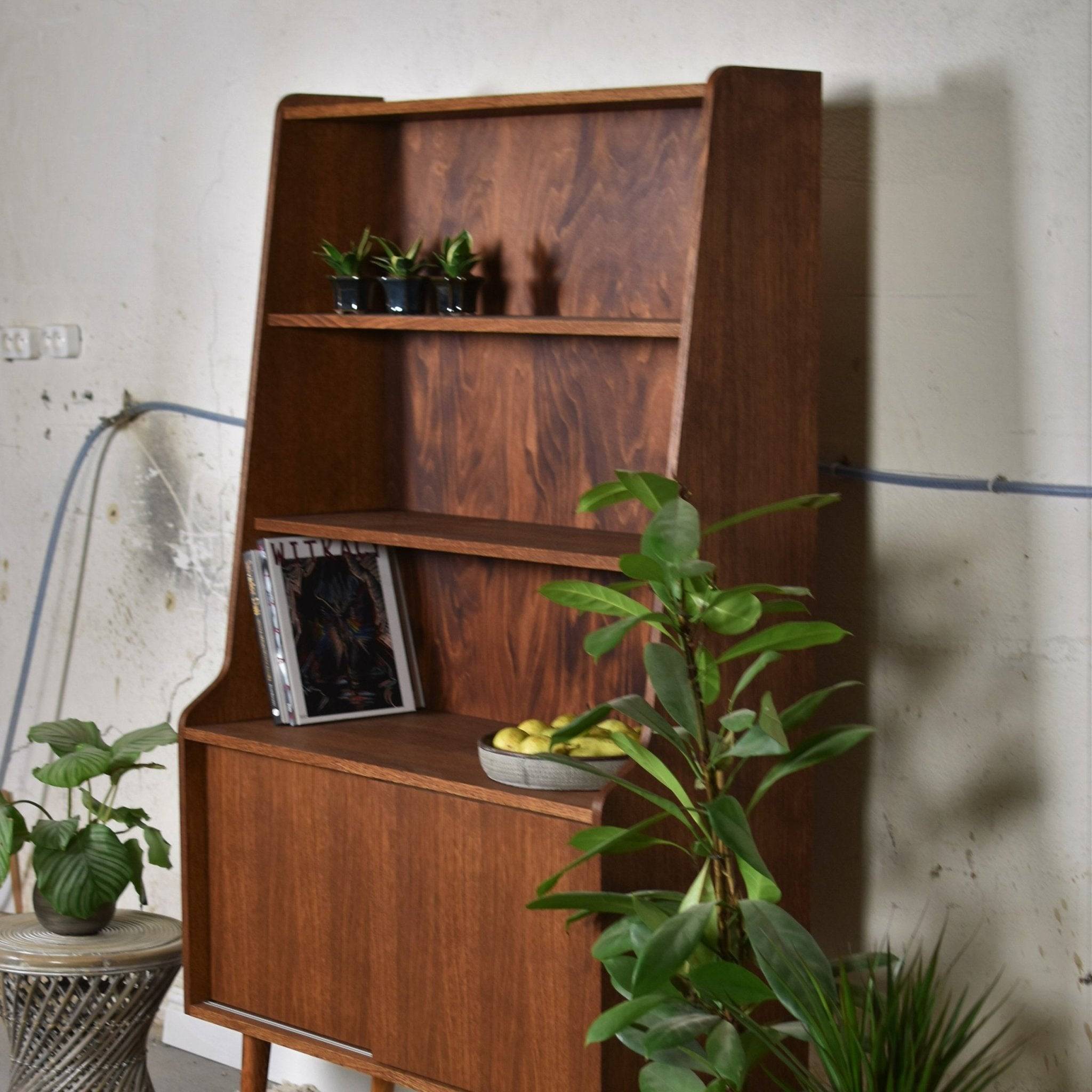 HIGHBOARD-CLASSY-bookcase_3 (3)