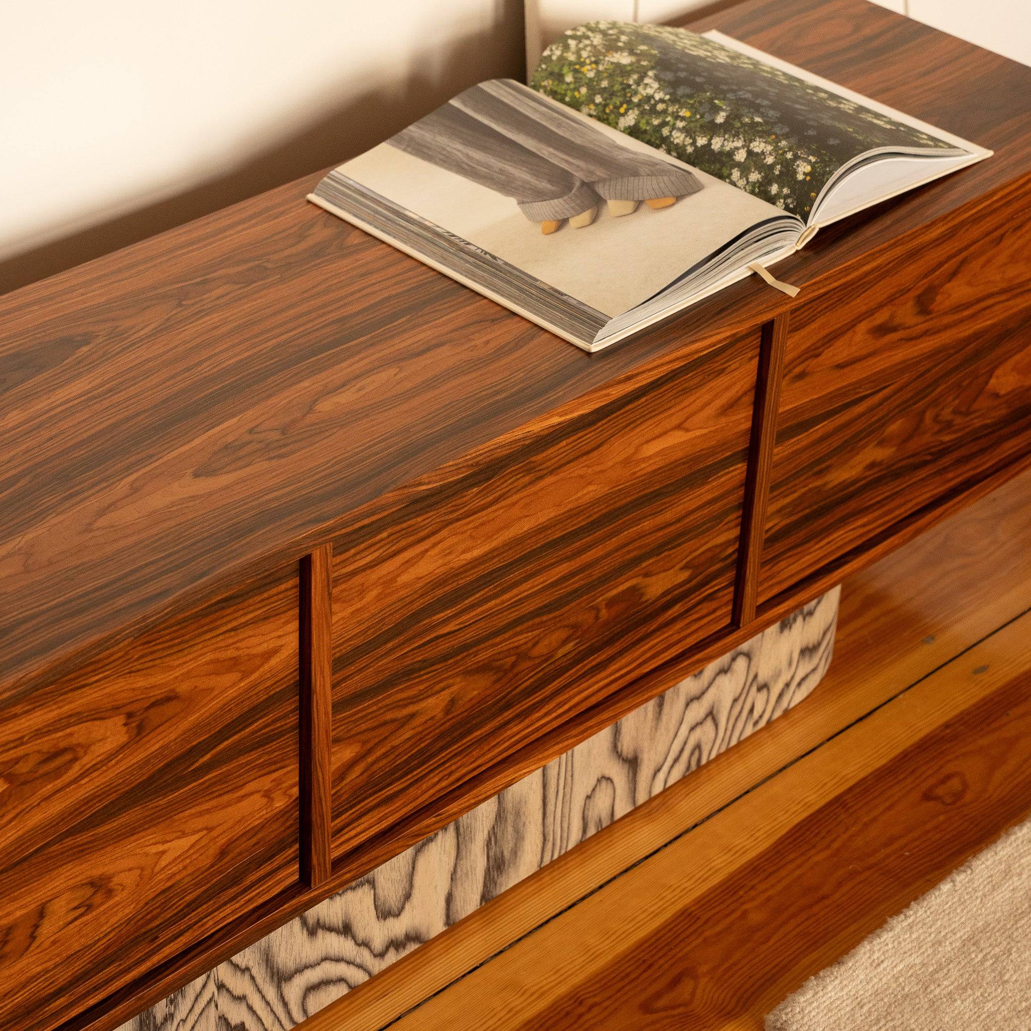 IRI-Sideboard_10 (2)