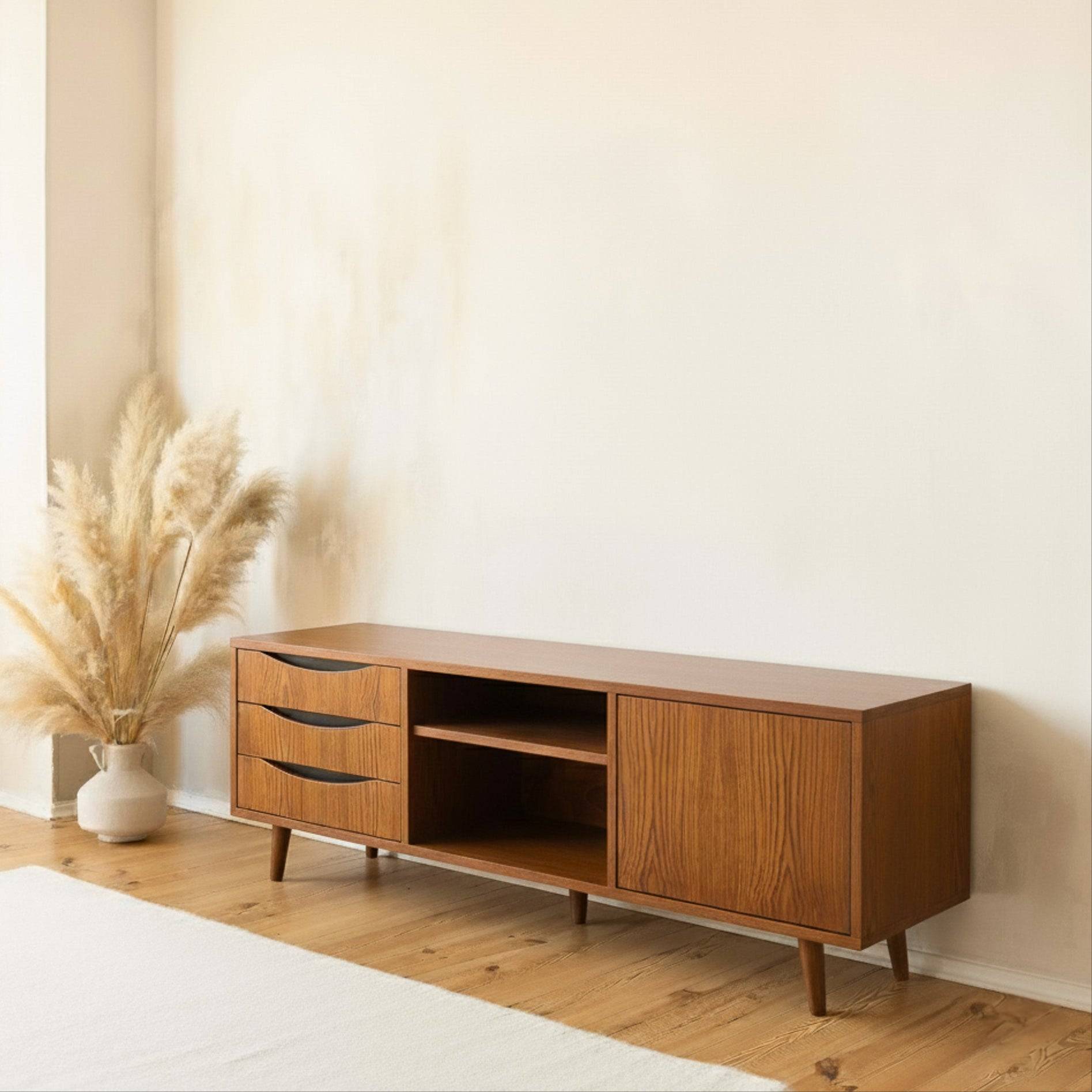 LOTV-CLASSY-LOW-TV-Sideboard_2 (2)