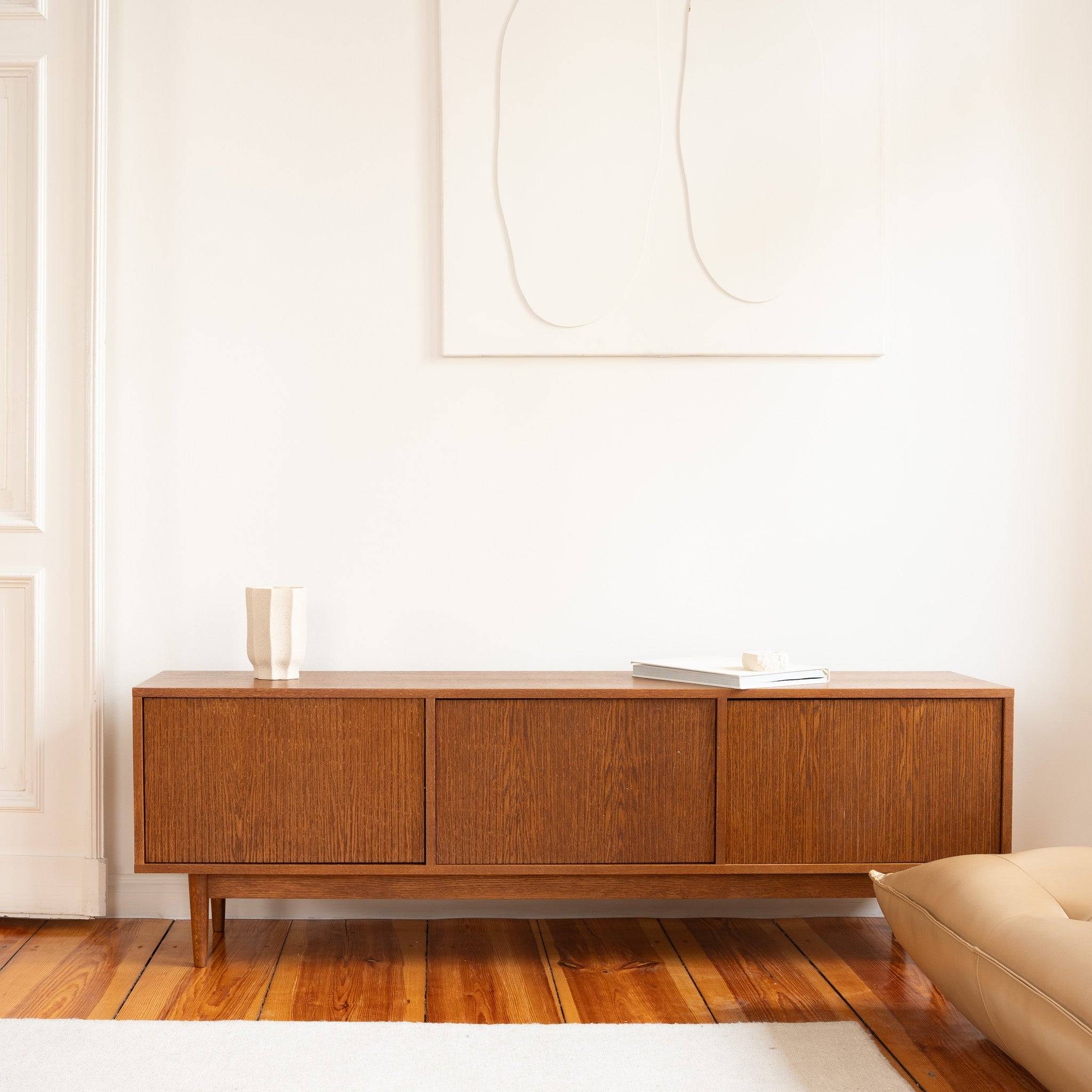 LOTV-L-TRI-TV-Sideboard_2 (2)