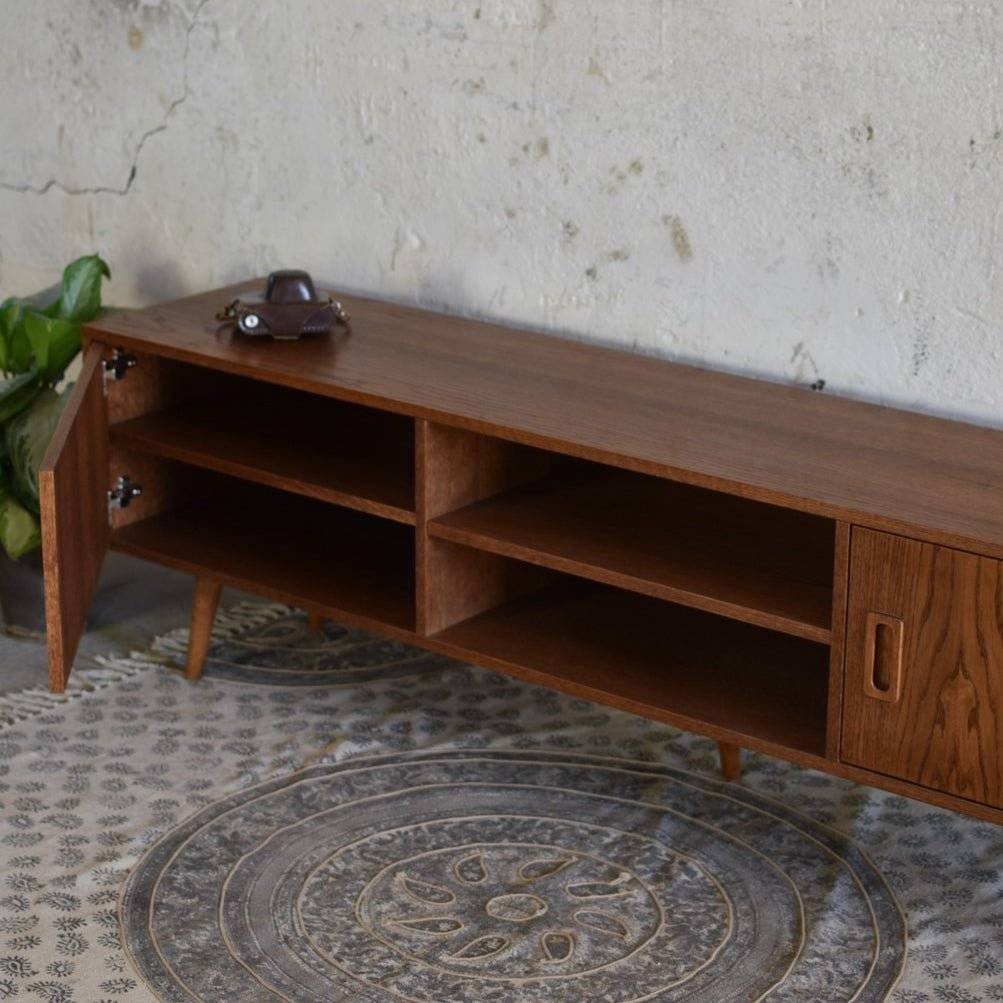LOTV-RUNO-TV-Sideboard_7 (7)