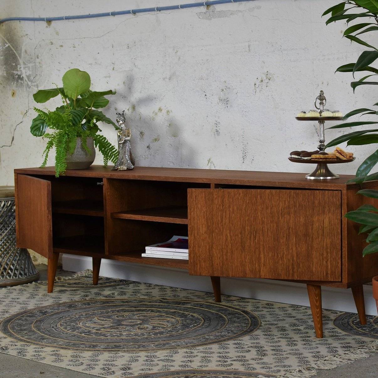 LOTV-TV-Sideboard_8 (10)