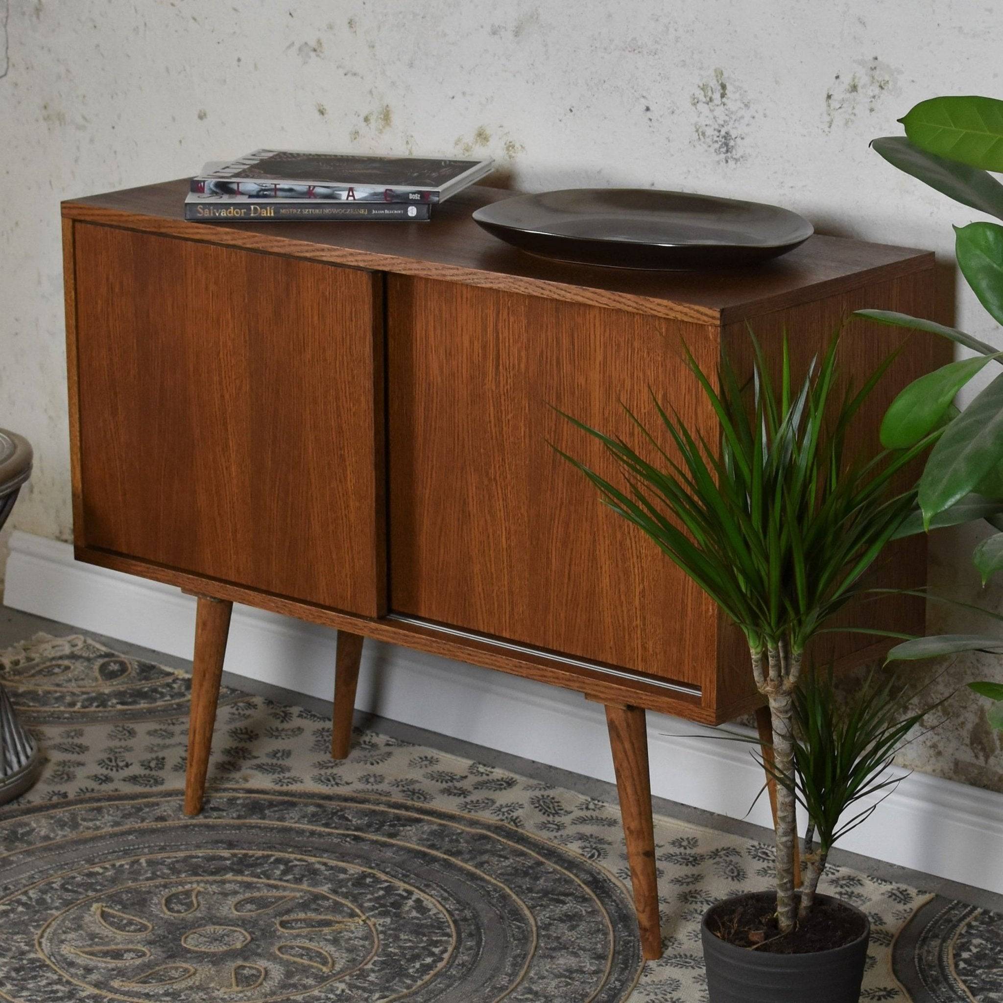 MID-SLIDE-Cabinet_7 (5)