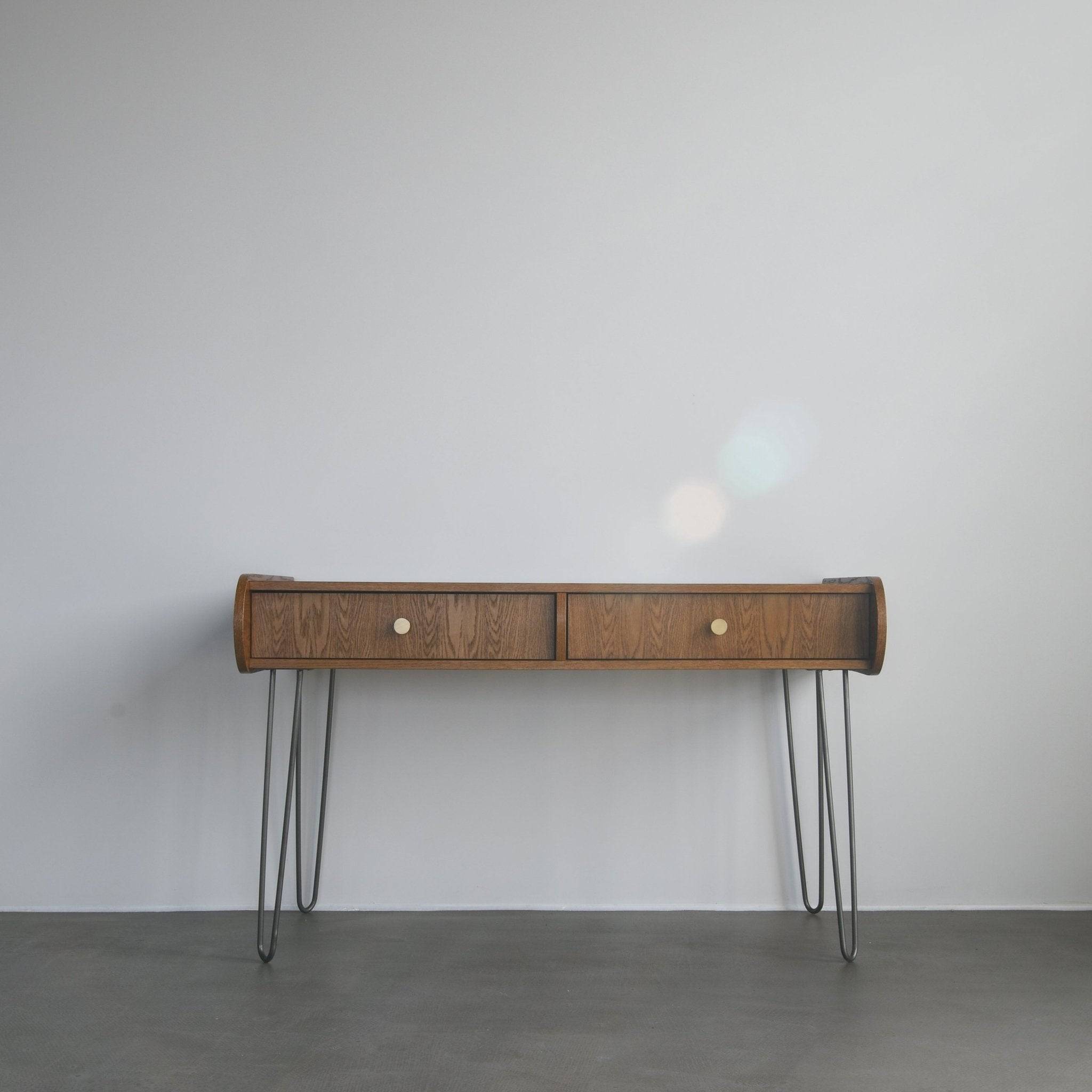 SABAN-Desk_10 (2)