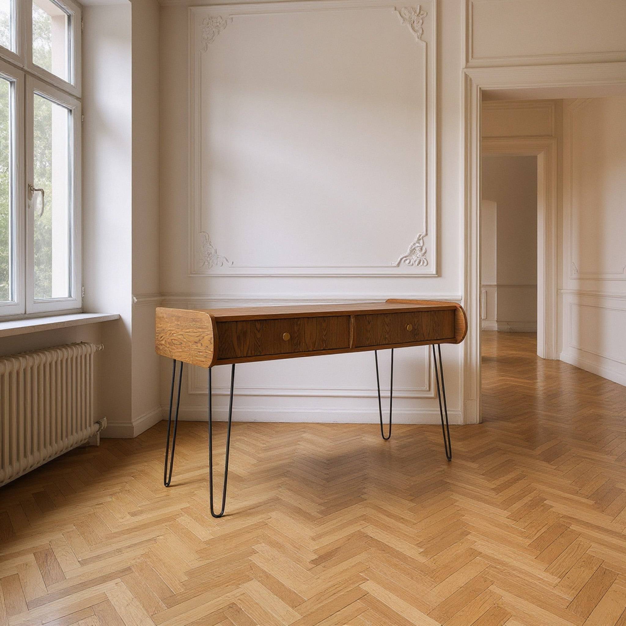 SABAN-Desk_2 (3)