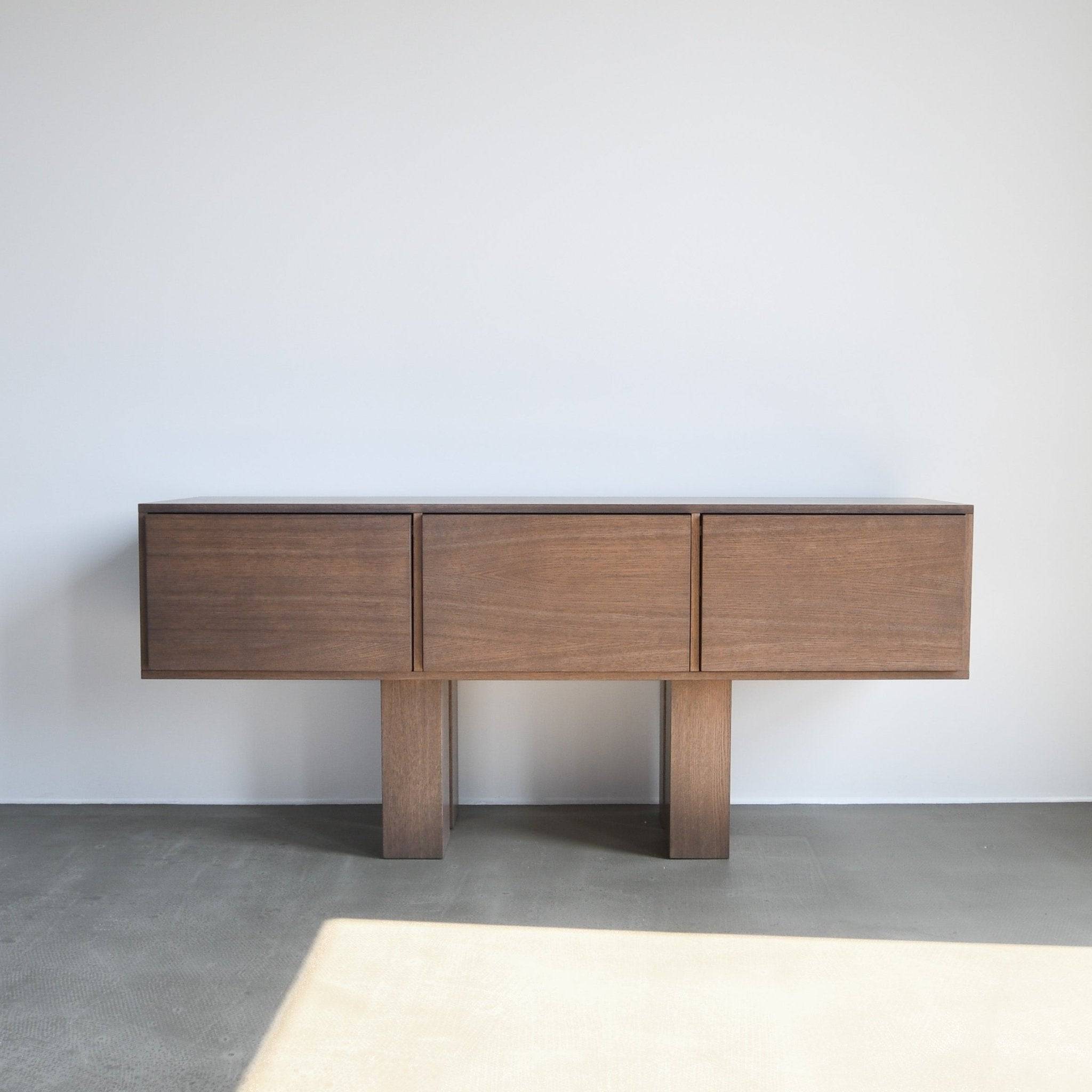 TAURUS-Sideboard_9 (9)