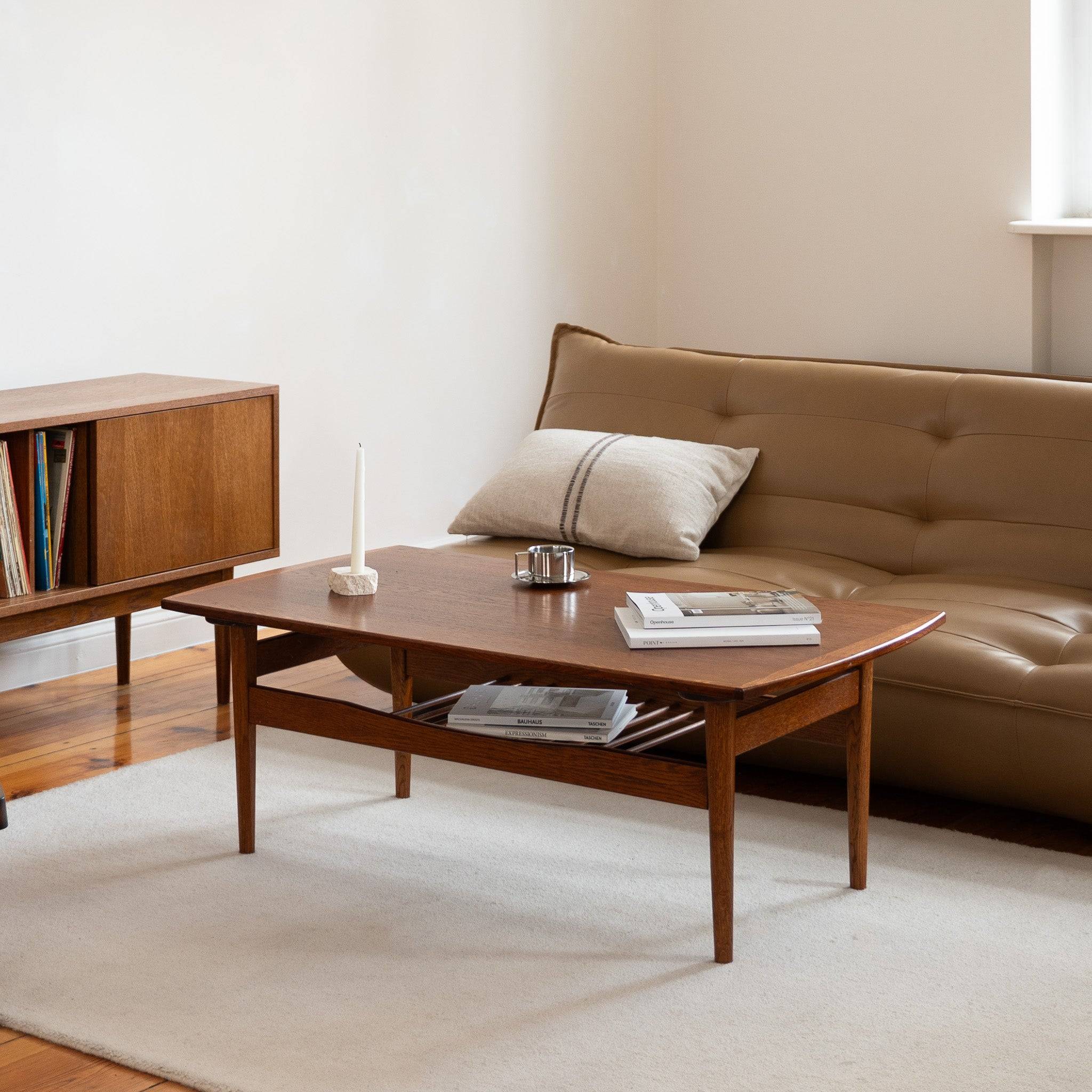 VINTAGE-Coffee-Table_1