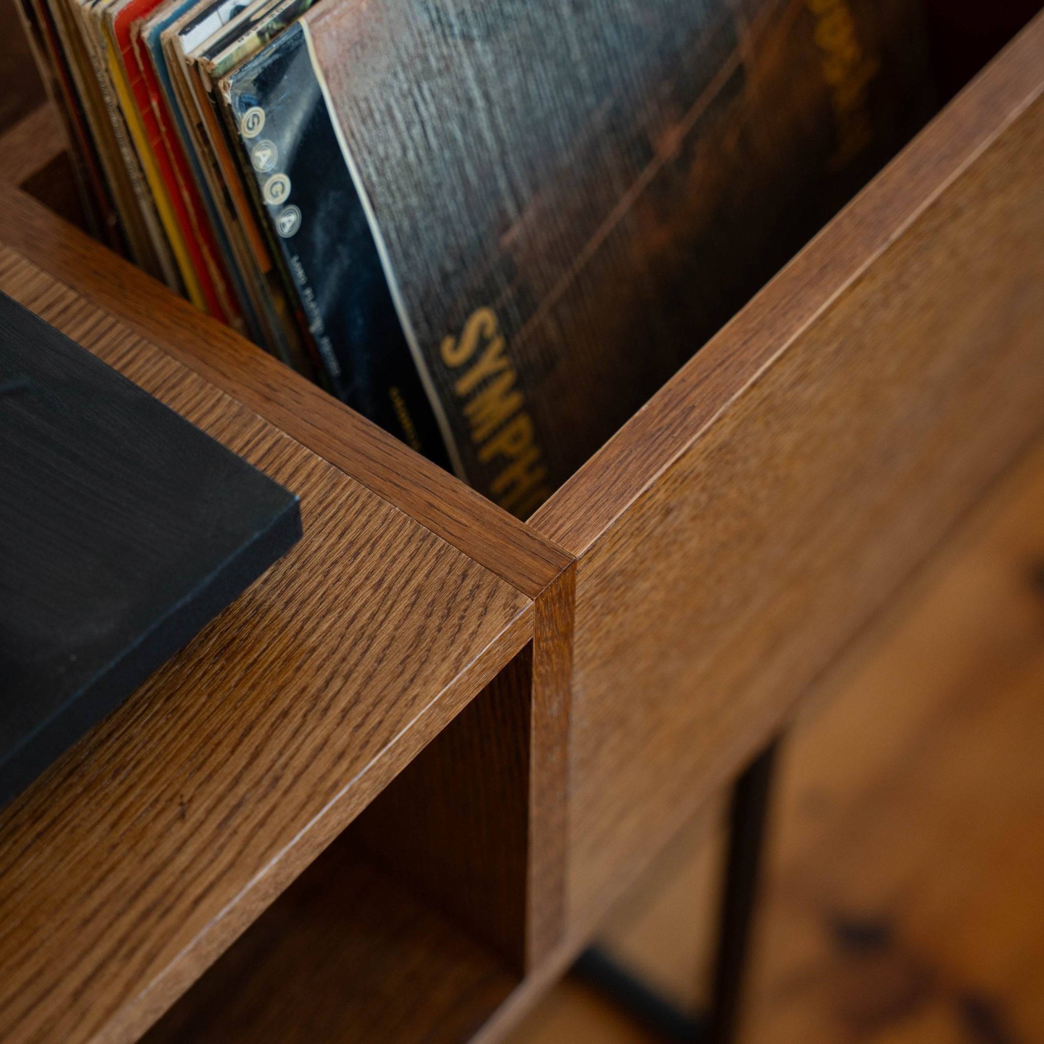 Vinyl-Media-Console-PLAY_8 (8)