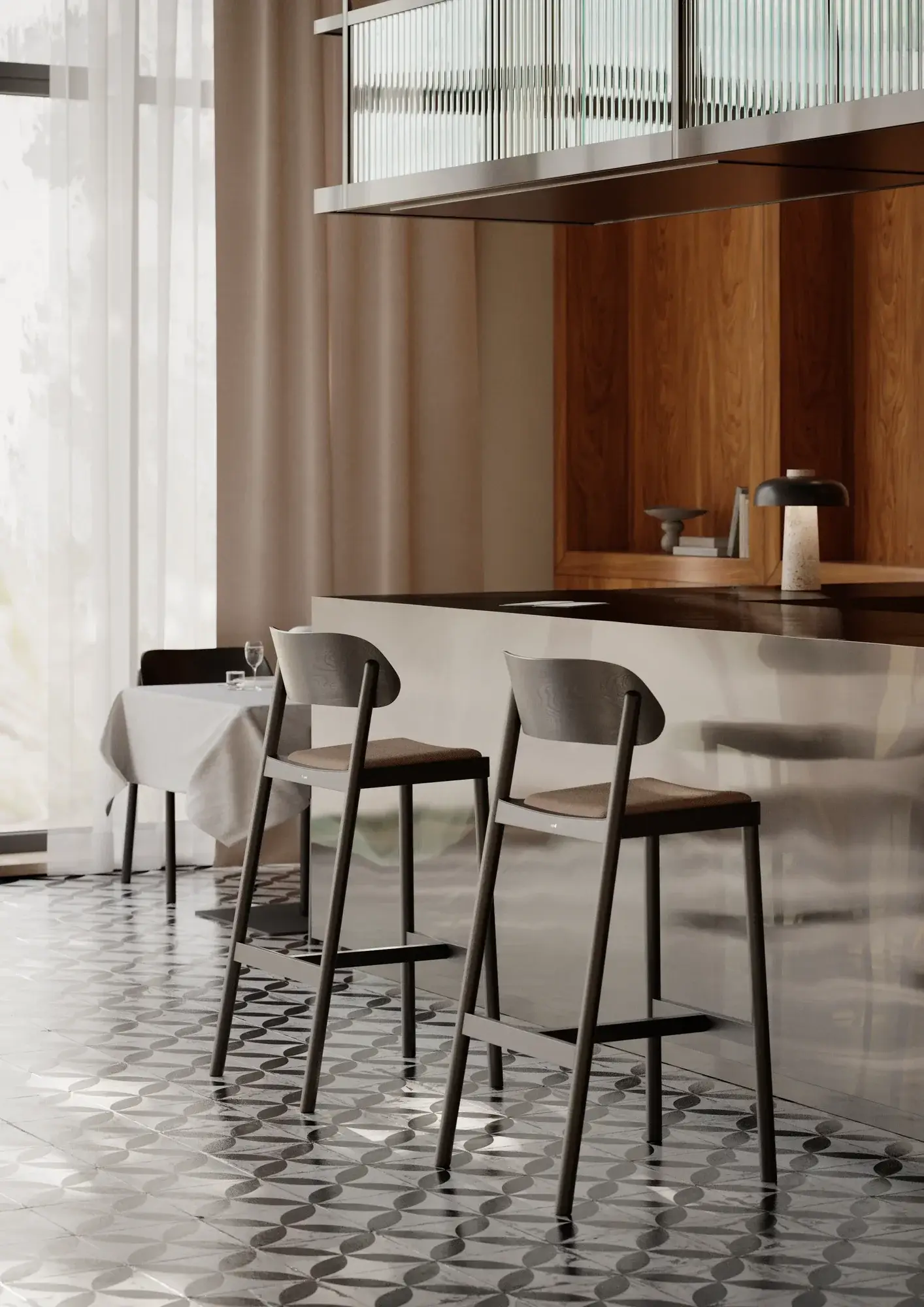 Taburete alto NIMM – ambiente [GALLERY-drive_RGB_S2_RESTAURACJA_B_V4_WEB_Interactive_LightMix]