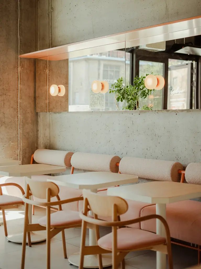 Butaca LA BENDA – ambiente [GALLERY-horeca-la-benda-35]