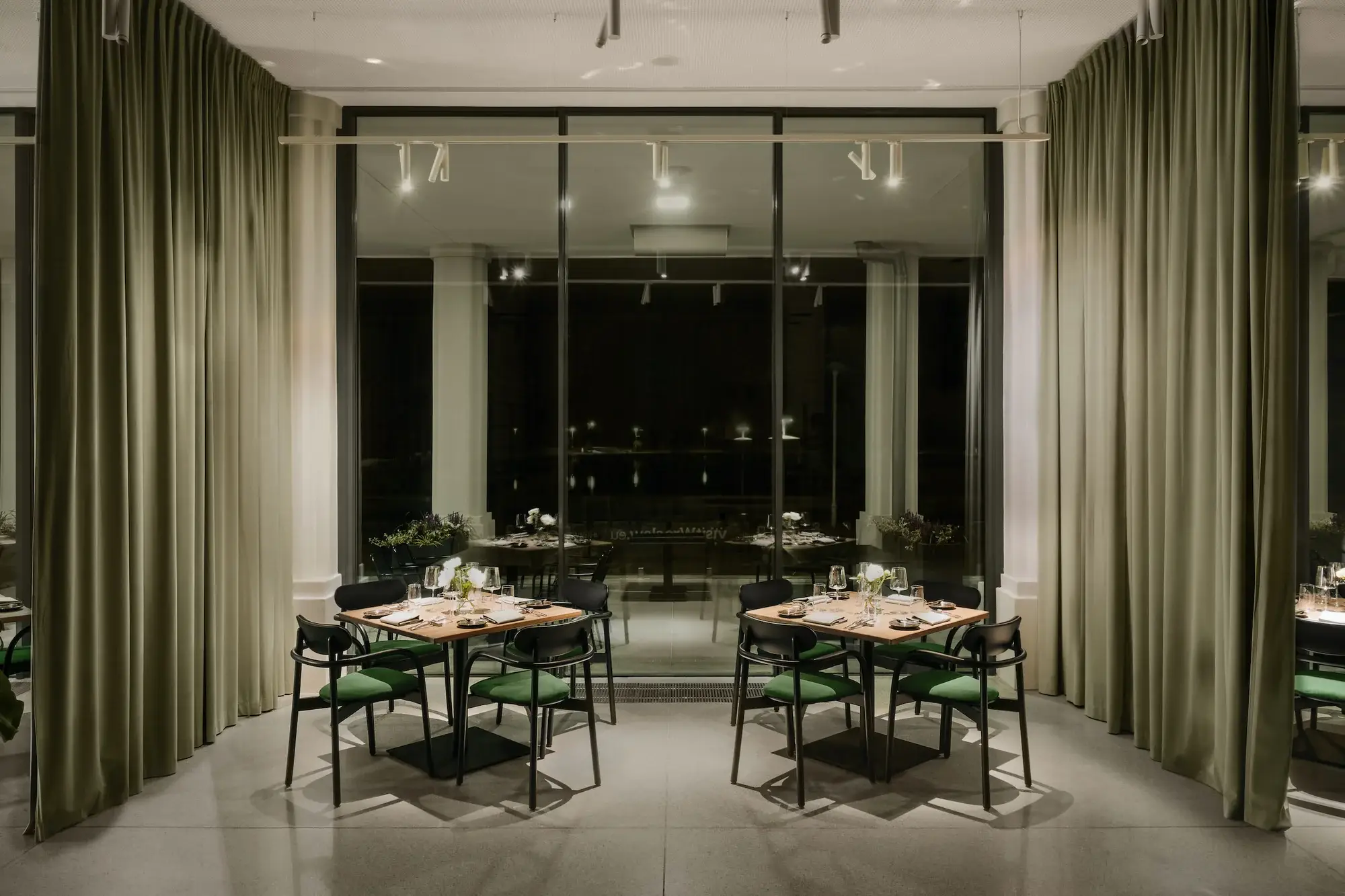 Butaca LA BENDA – ambiente [GALLERY-paged-labenda-tarasowa-28] (21)