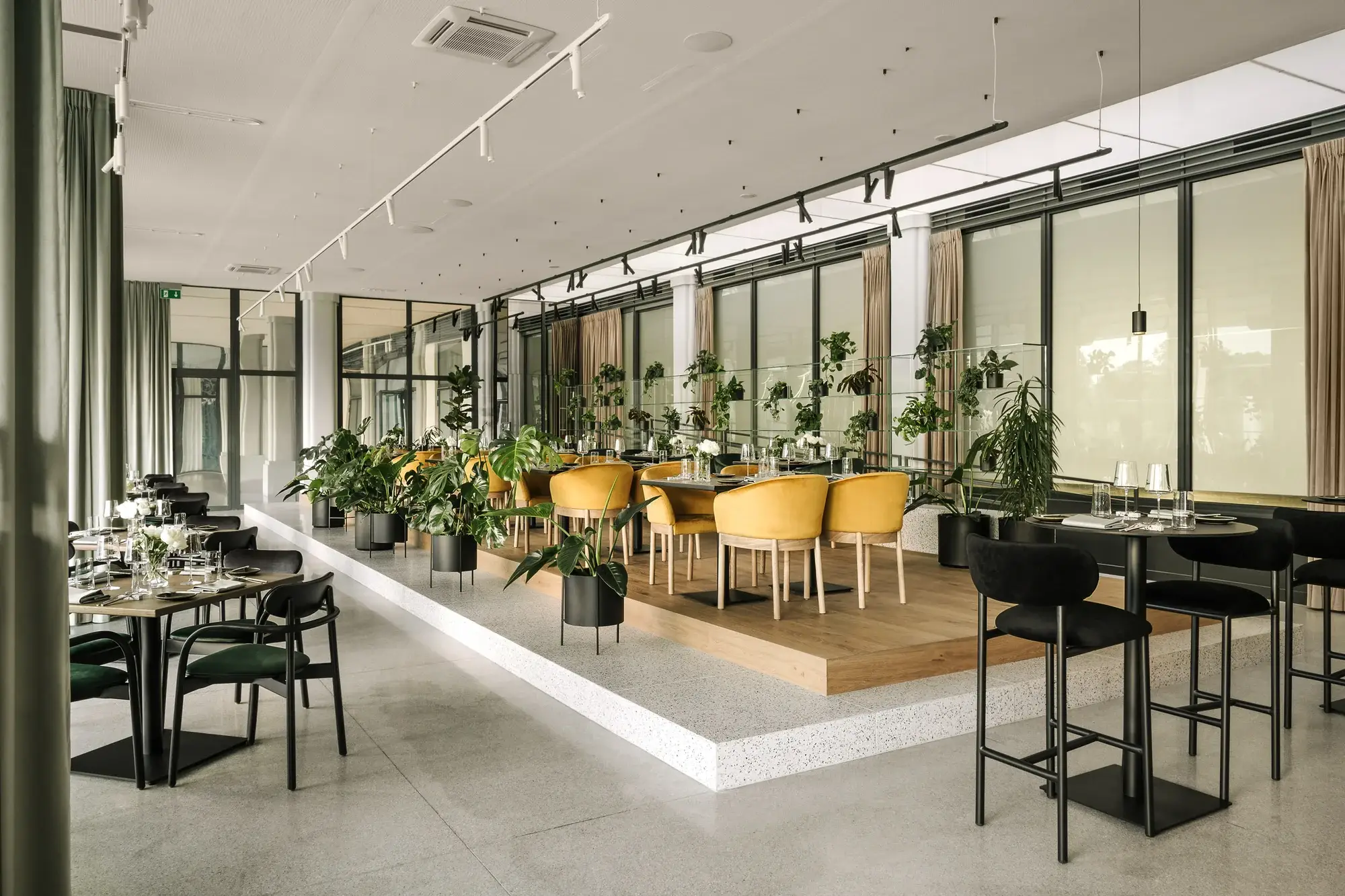 Butaca LA BENDA – ambiente [GALLERY-paged-labenda-tarasowa-3] (22)