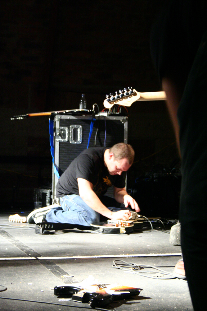 Jazkamer's broken instruments lying on the stage