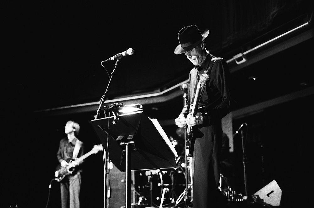 Jandek and Richard Youngs onstage at MLFC 05