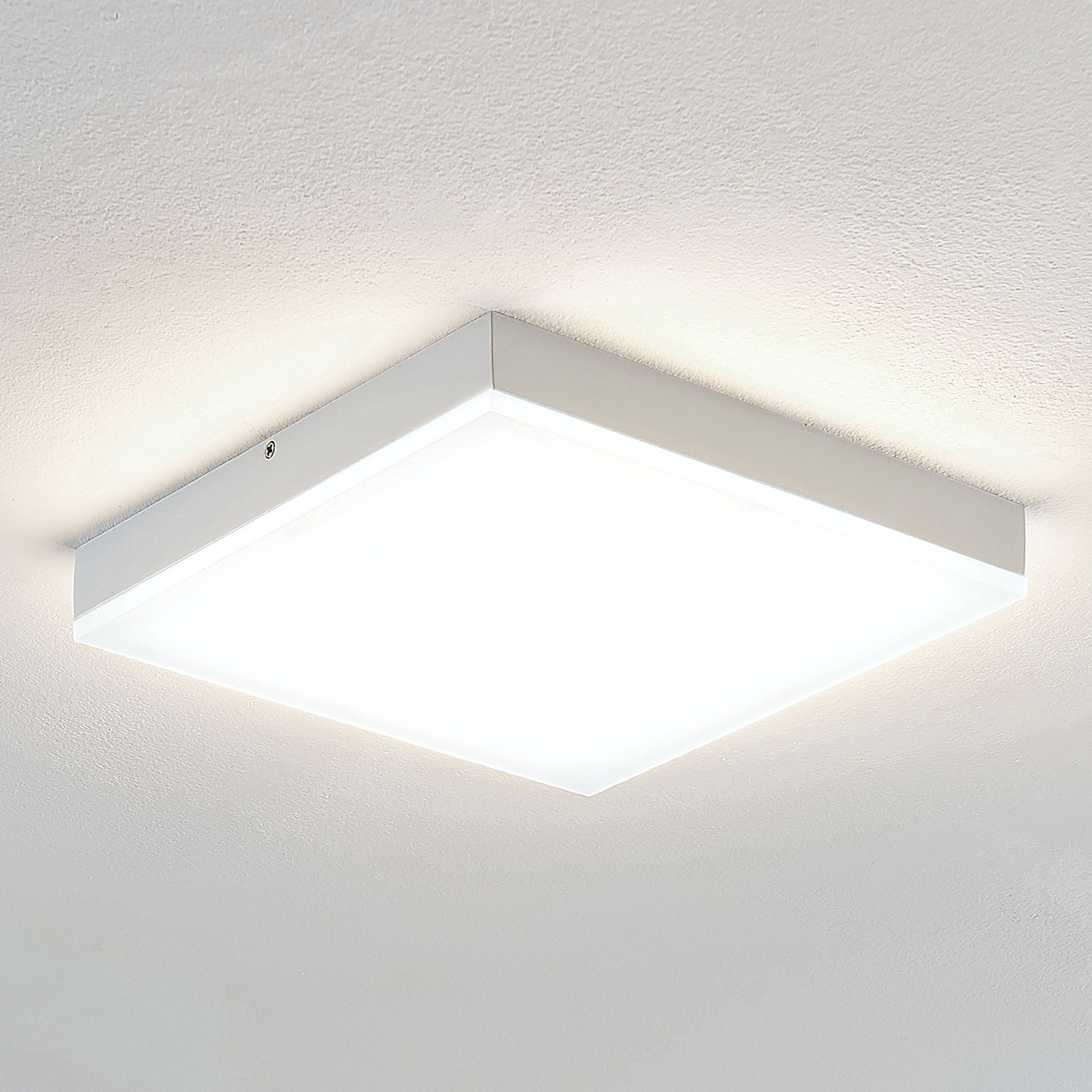Lindby Tamito LED-kattovalaisin, valkoinen, 25 cm
