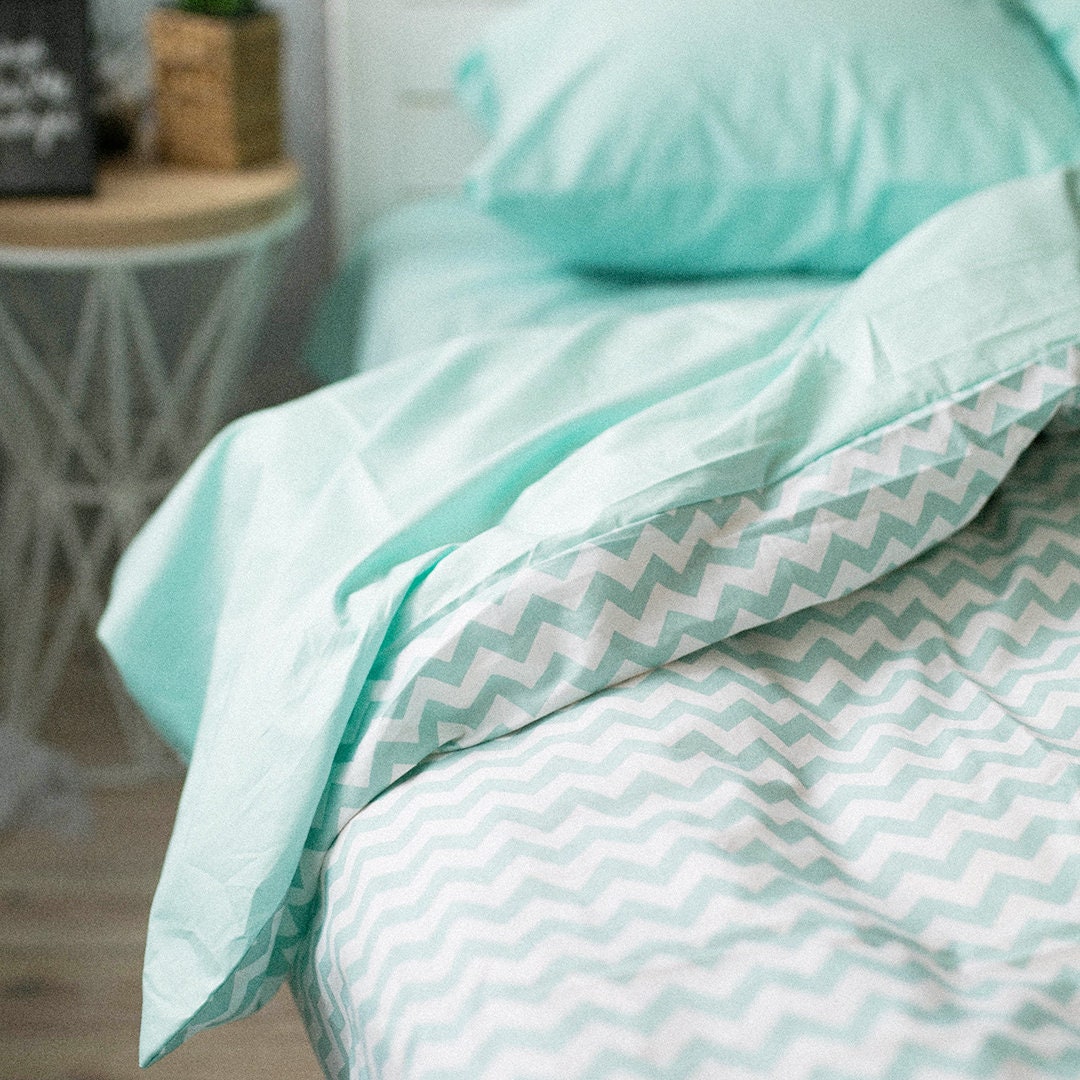 Natural Cotton Double-Sided Duvet Cover in Mint & Strips. Twin, Full, Queen, King, Single, Kingsingle, Double, Custom Size