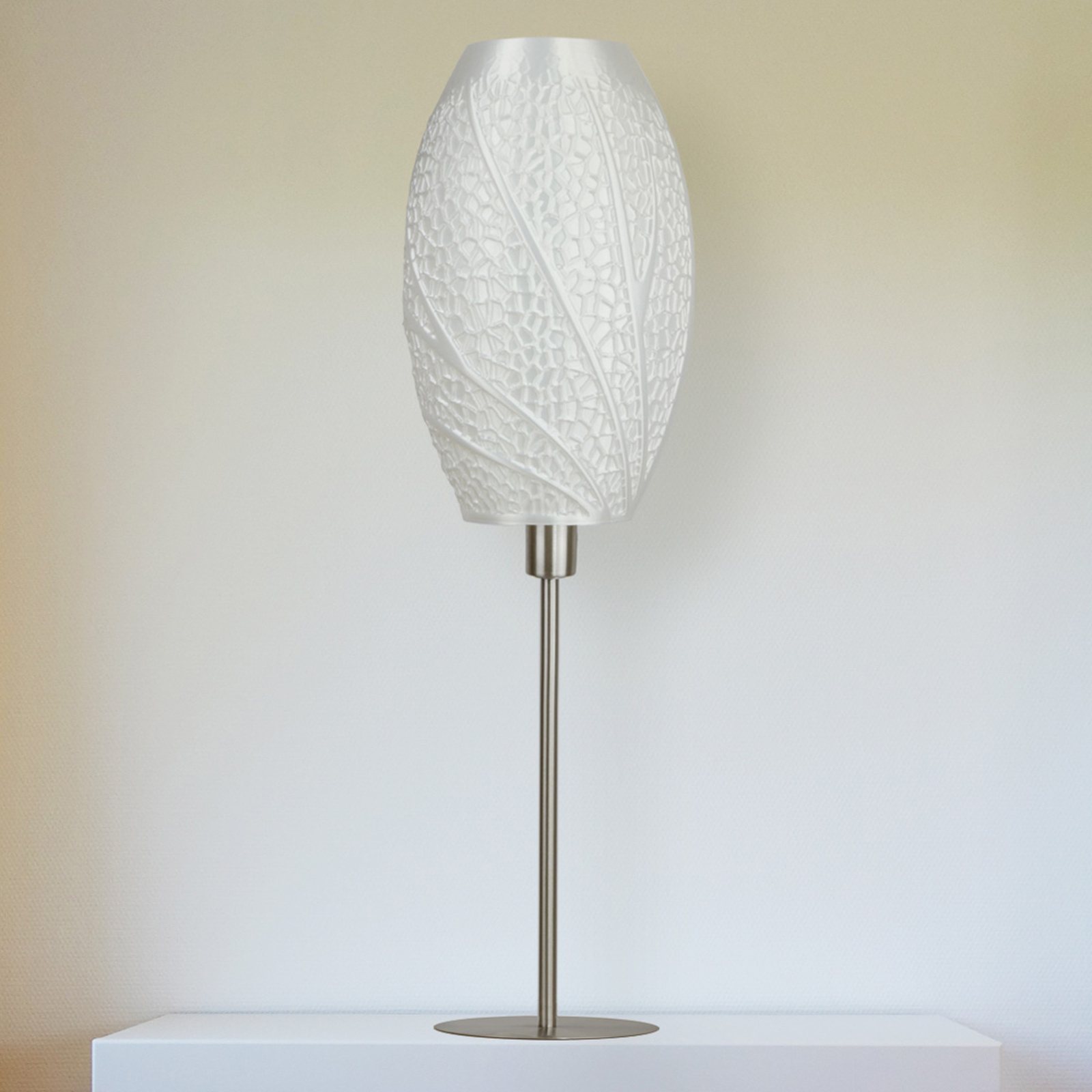 3D-tulostettu pöytälamppu Flora