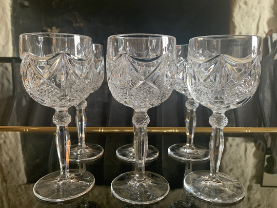 Crystal wine on sale glasses