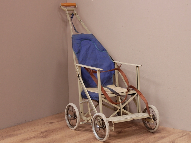 Old fashioned hot sale pushchair