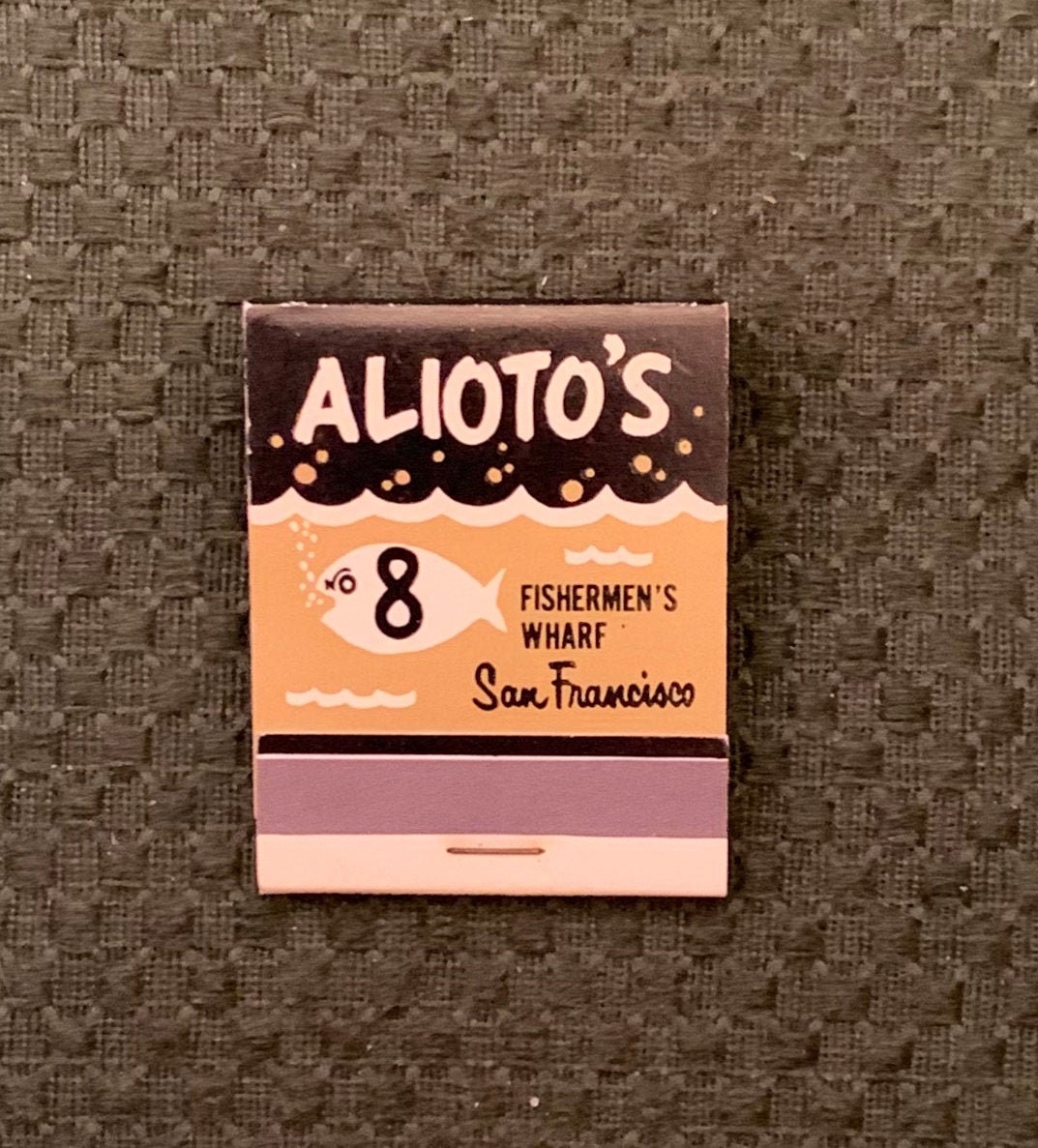 Vintage Matchbook, Aliotos, Seafood, Restaurant, Fishermans Wharf, San Francsico, Front Strike, with 20 Match Sticks, Free Ship in Usa