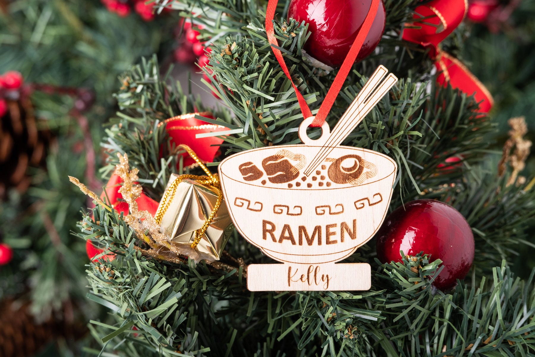 Ramen Noodle Bowl Ornament Personalized, Holiday Asian Food Christmas Ornament, Laser Cut Engraved