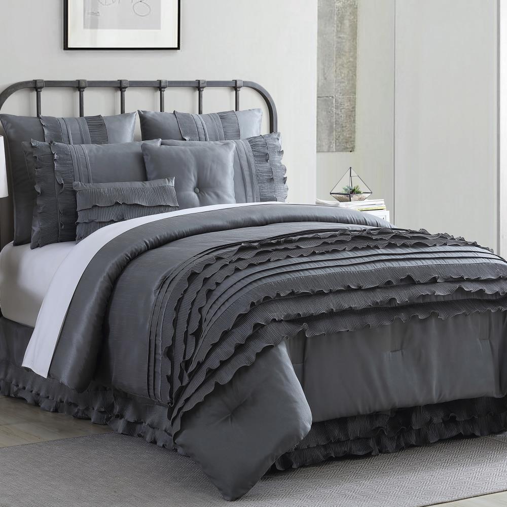 Amrapur Overseas Anastacia comforter set Multi Multi Reversible Queen Comforter (Blend with Polyester Fill) | 38EMBCFB-APL-QN