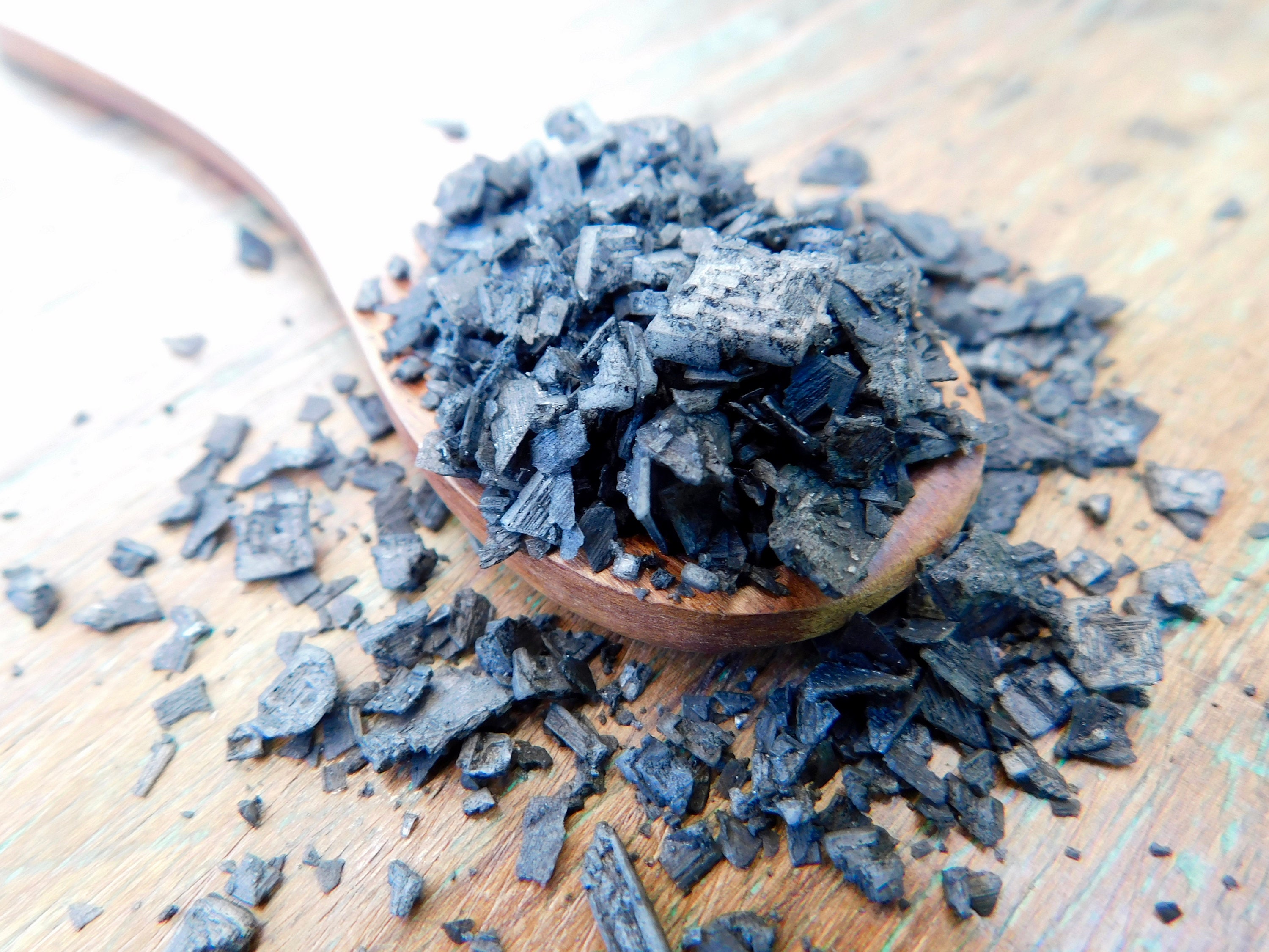 Pyramid Black Salt 1.5 Oz Saltnerds Foodie Gift Mediterranean Flake Sea Activated Charcoal