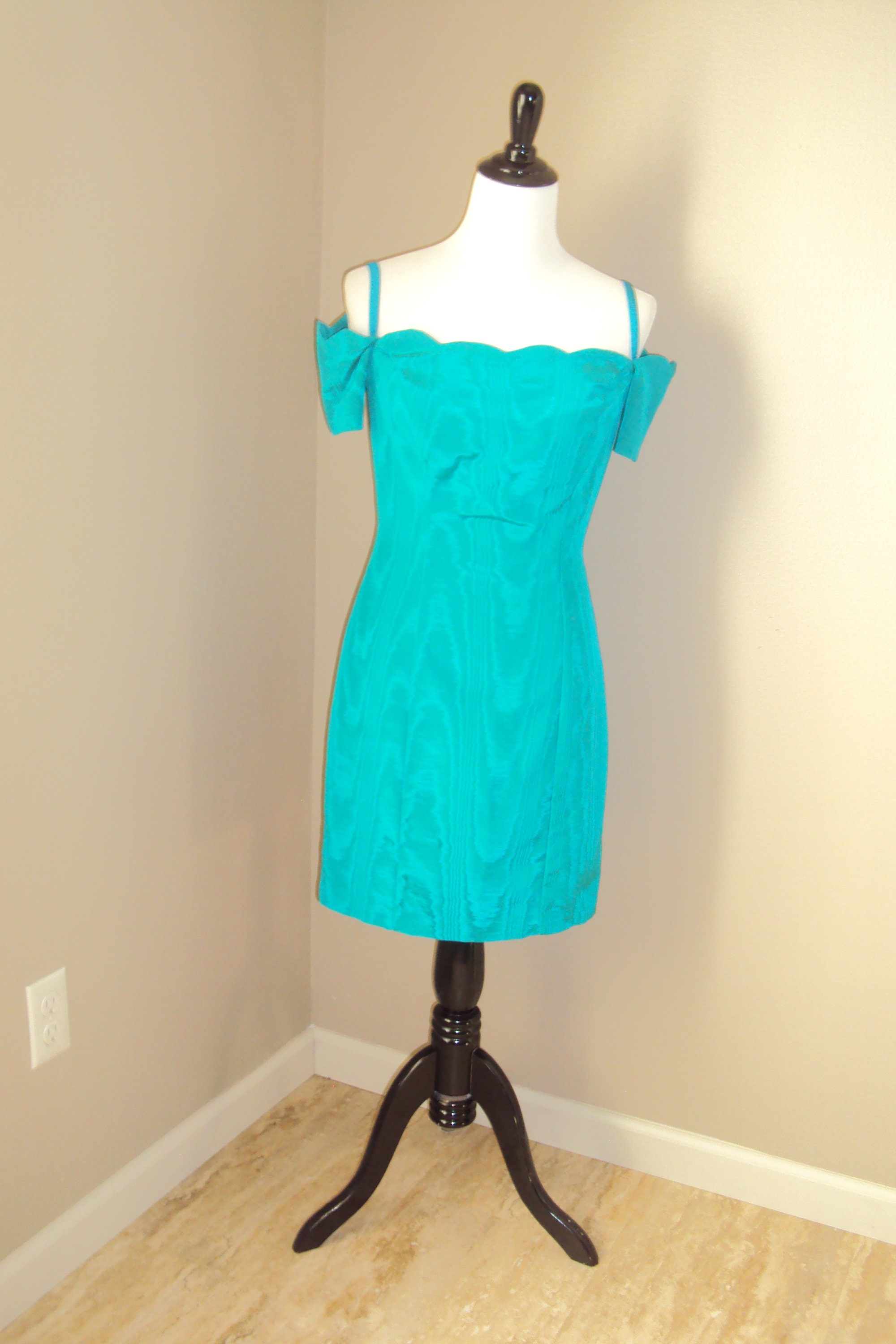 1990S Womens Cotton Blend Taffeta Off Shoulder Teal Green Mini Party/Prom/Bridesmaid Dress Size S/ Form Fit Special Occasion