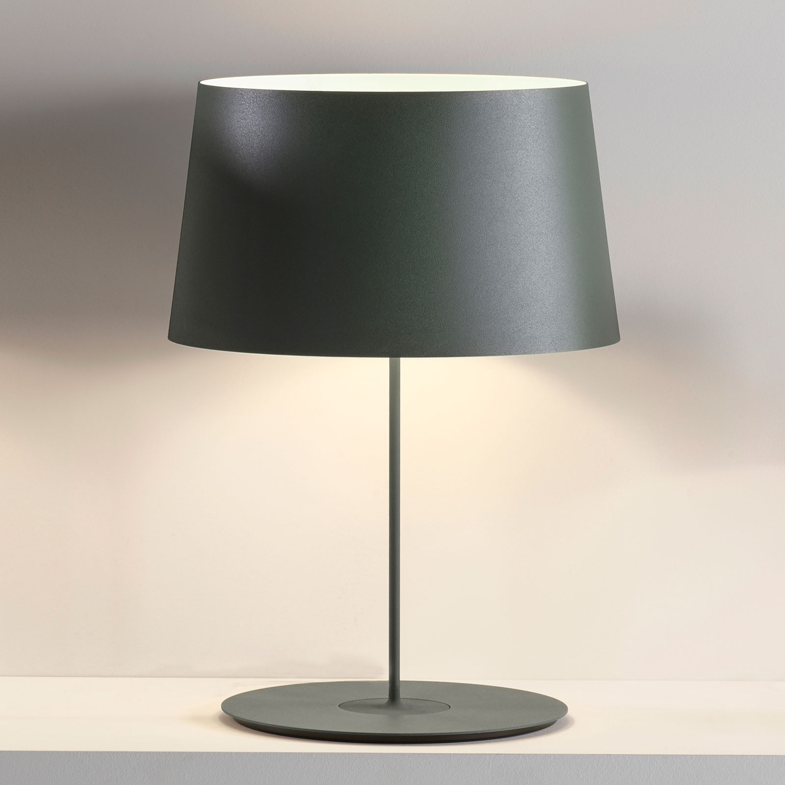Vibia Warm 4901 pöytälamppu, Ø 42 cm, vihreä