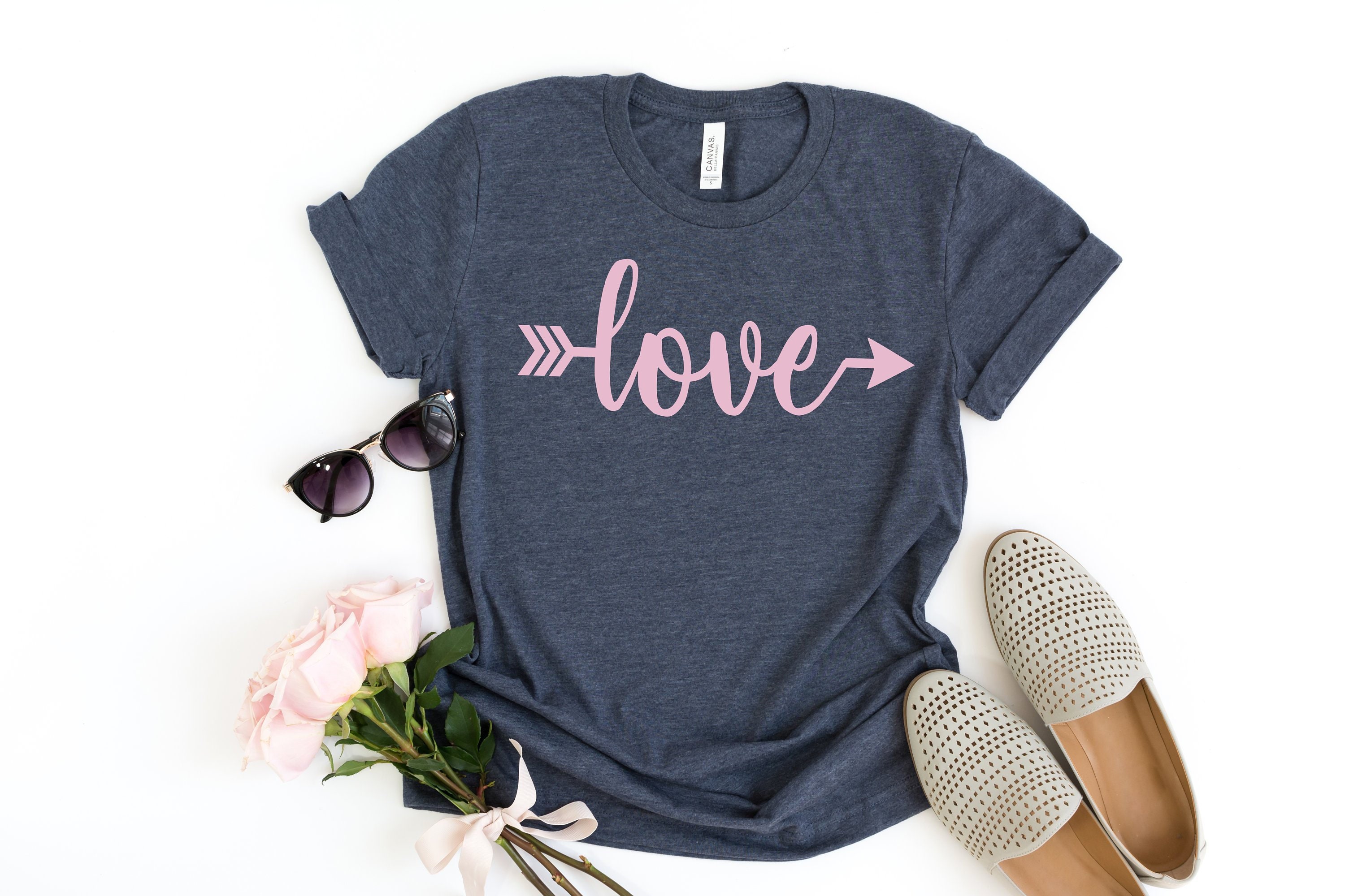 Women's Valentines Day Shirt - Love -Cute Outfit- Valentine's Gift- Shirt- Valentine Top Xoxo Top