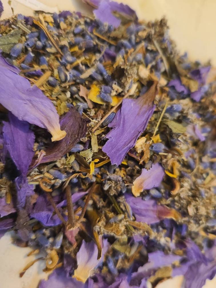 Vivid Lucid Dream Organic Tea Blend Damiana, Blue Lotus, Mugwort, Lavender, Passion Flower - Third Eye Pineal Gland Dream Enhancer | 14Grams