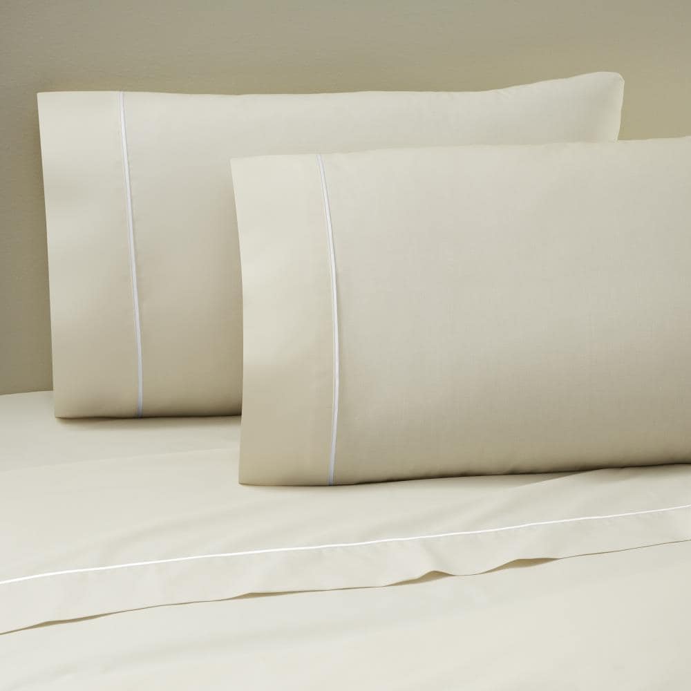 WestPoint Home Martex Pipeline Ivory Standard Cotton Polyester Blend Pillow Case in Off-White | 028828474872