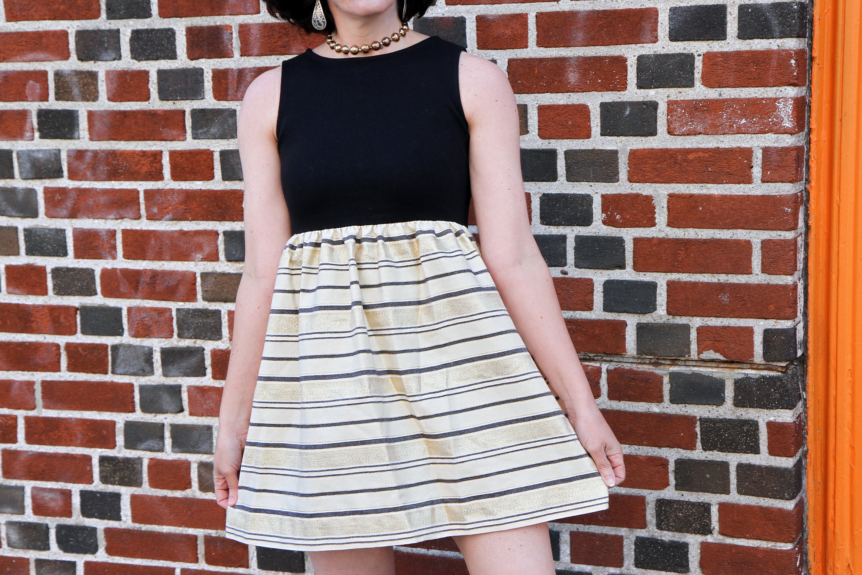 Cotton Blend Striped Mini Dress Size Xxs To Xs, Black Beige Sleeveless With Gold Stripes, Little Girls Metallic 10 Years