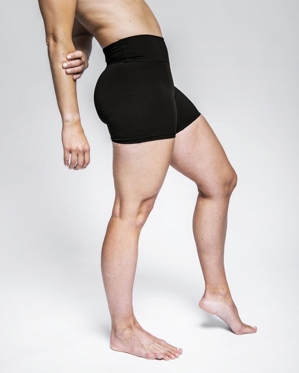 Dione Shorts - Recycled Polyamide, Black / XS