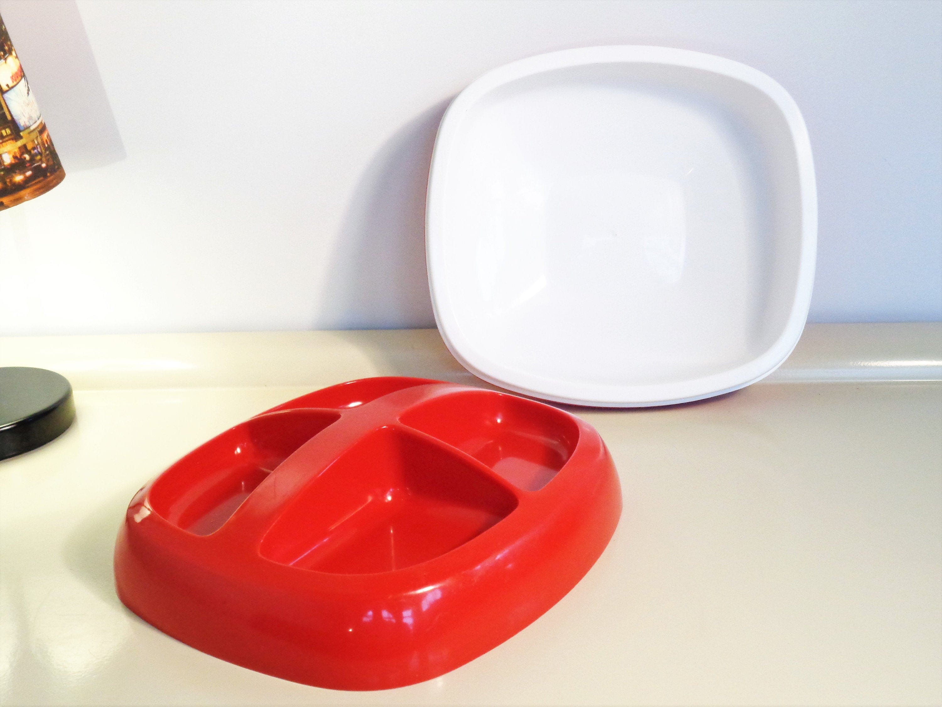 Vintage Snack Server, Plastic Serving Bowl On Ice With Tray Cover, Retro & Cube Bucket Set, Divided Tray, Red Color, 70S