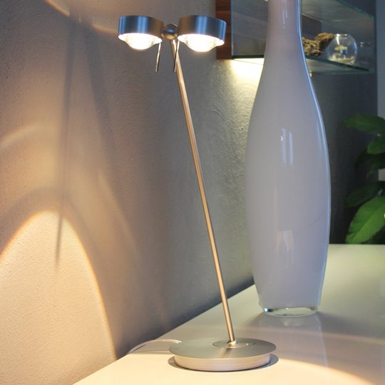 2-lamppuinen PUK TABLE -pöytävalaisin, matta kromi