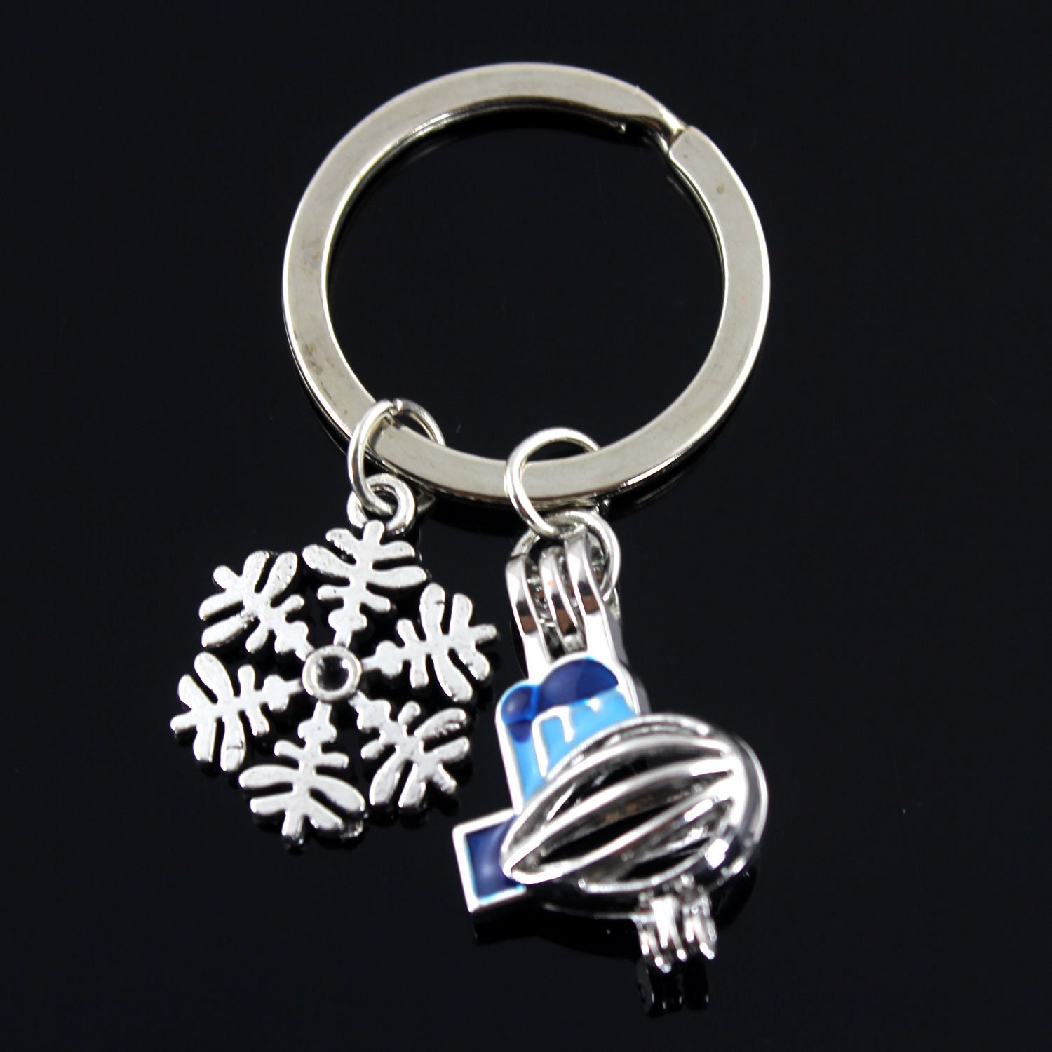 Snowflake Key Ring, Keychain, Christmas Gift, Festive Purse Charm, , Helicopter Keychain