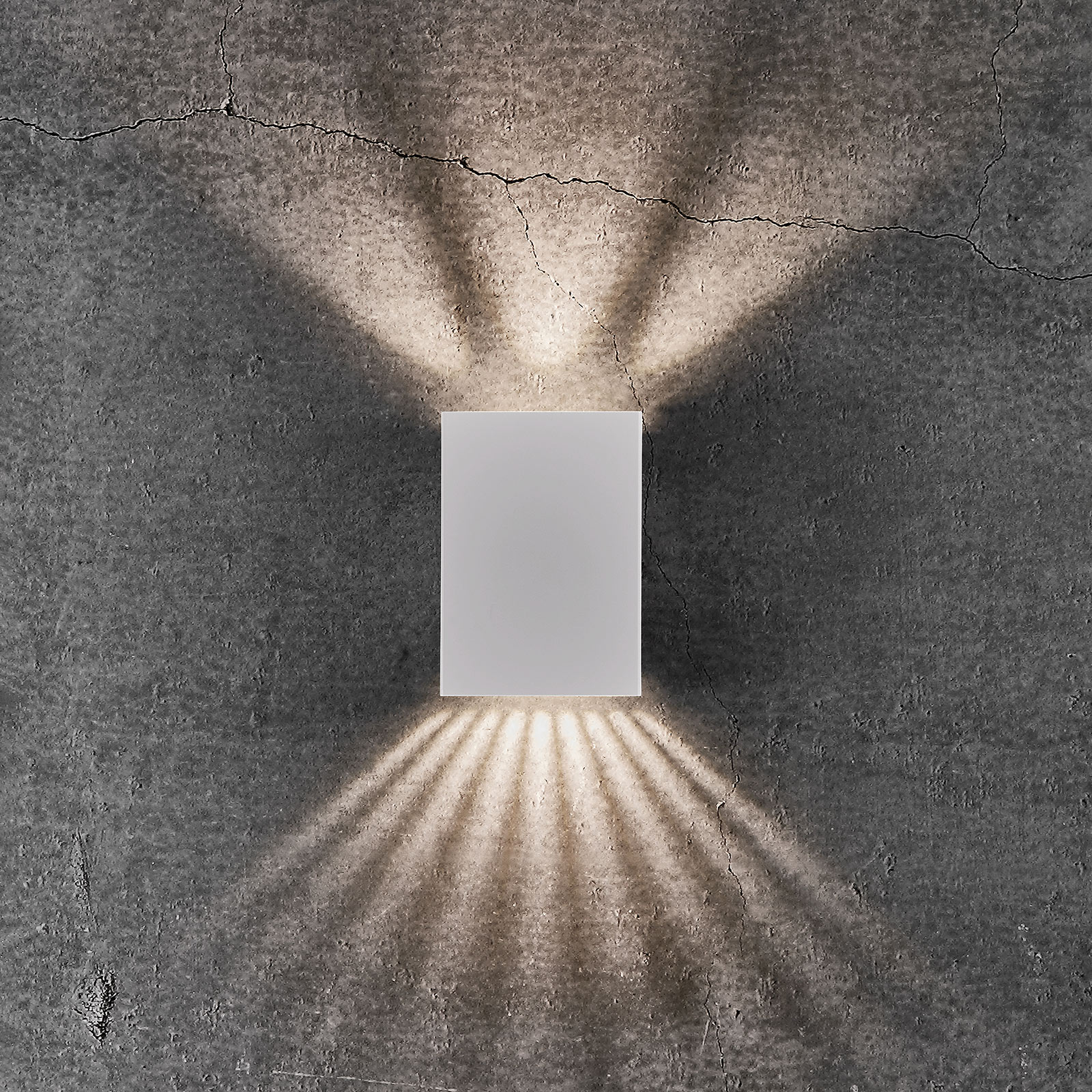 LED-ulkoseinälamppu Fold, 10 x 15 cm, valkoinen
